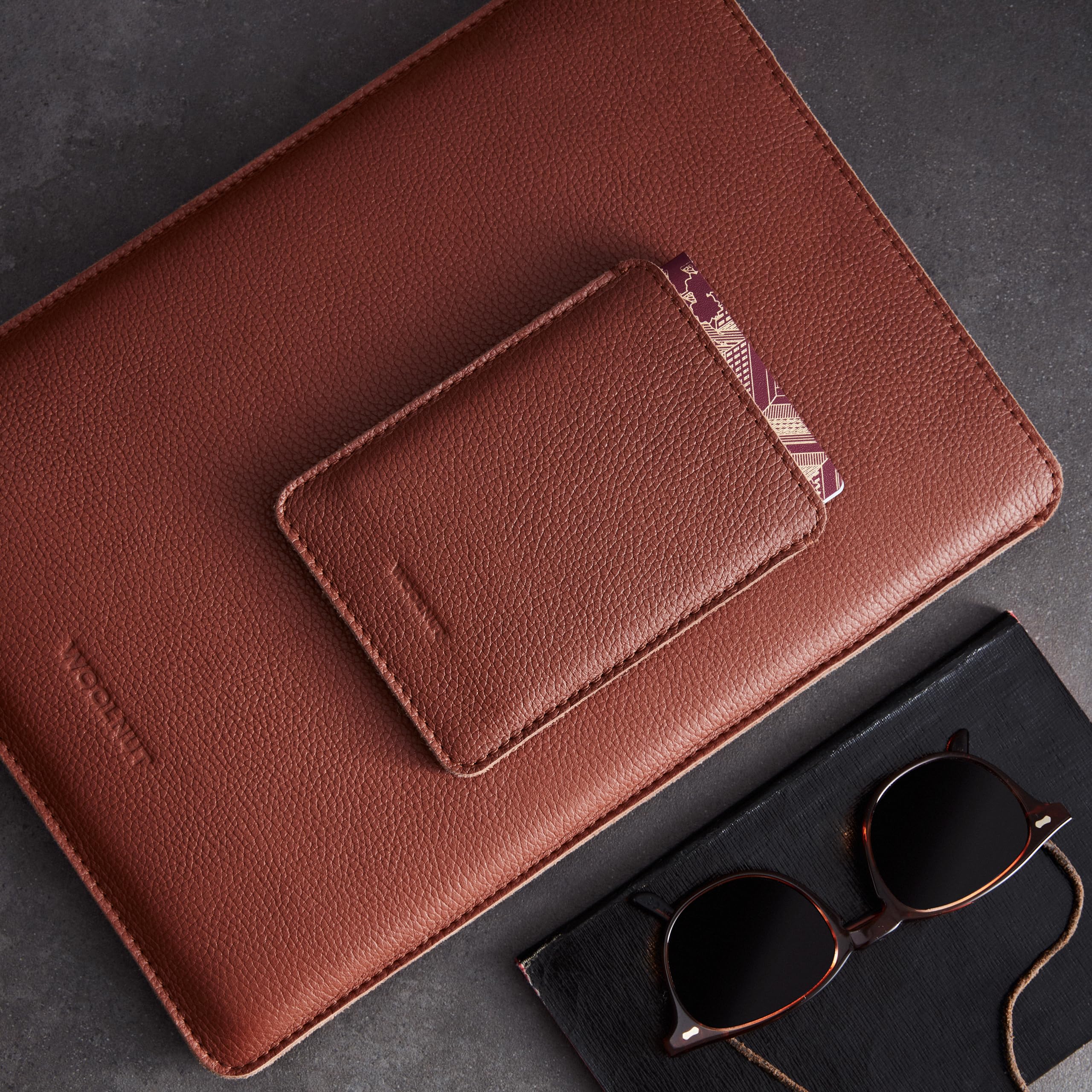 Funda de Piel de Grano Completo, Funda para Pasaporte, Color coñac