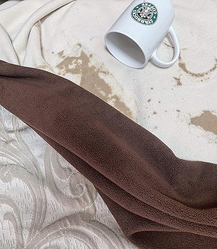 Miniatura 5 de Manta superior 100% impermeable marrónbeige Jumbo de 80 x 60 pulgadas para adultos y mascotas. Mantén todo seco sin importar lo húmedo que se ponga.