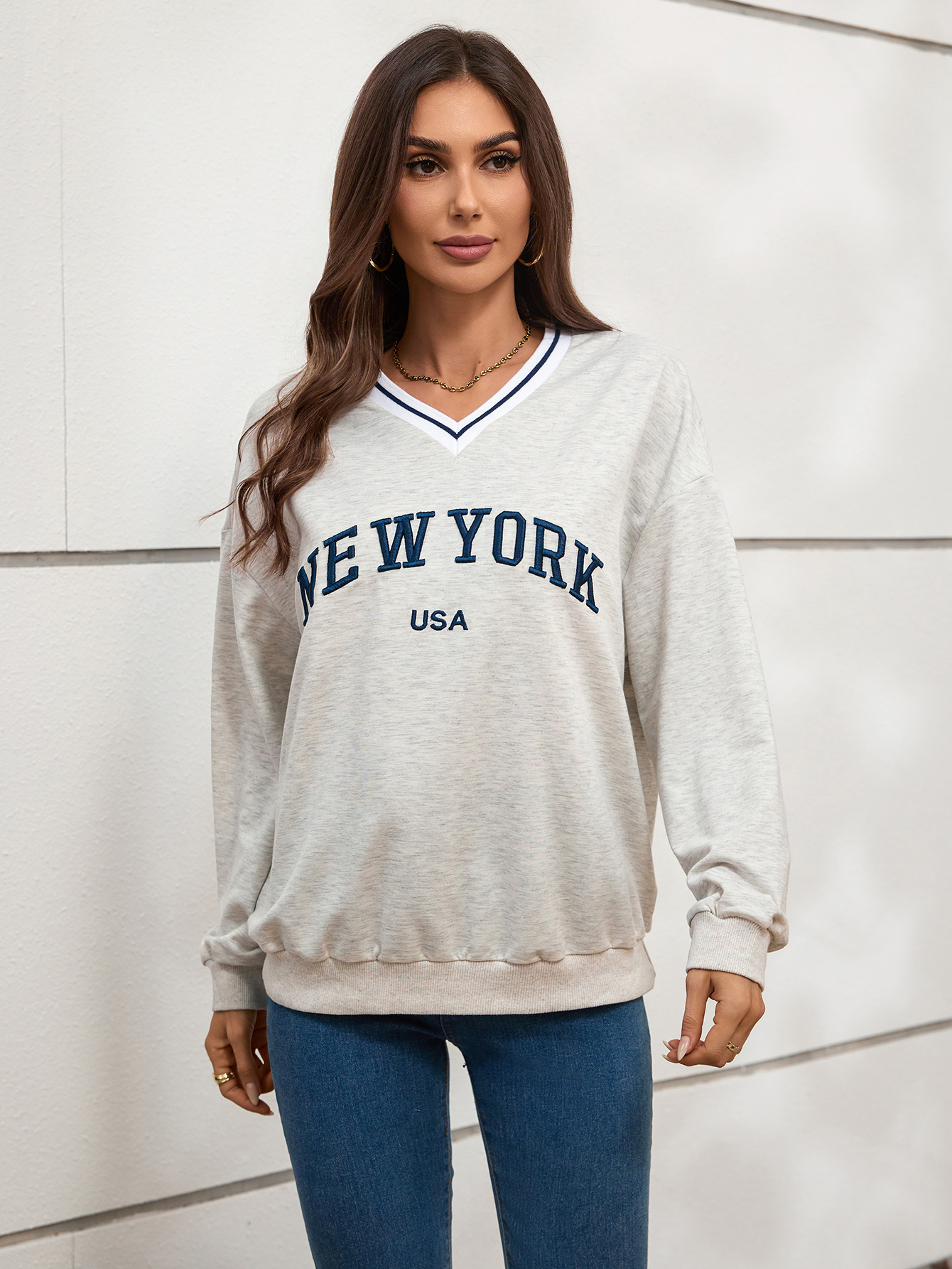Remidoo Womens New York Embroidered V Neck Sweatshirt Oversized
