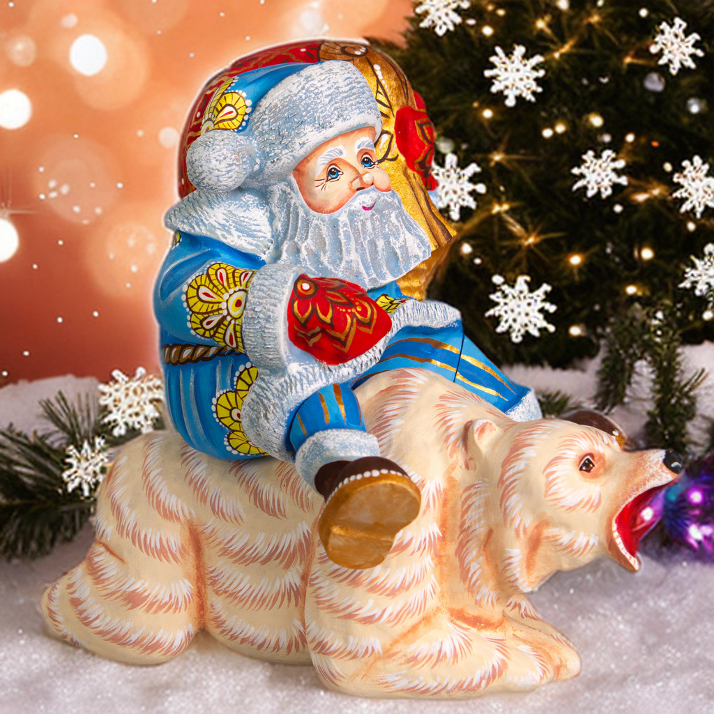 Amazon.com: TYCHEART STUDIO Wooden Carved Santa Claus Figurine