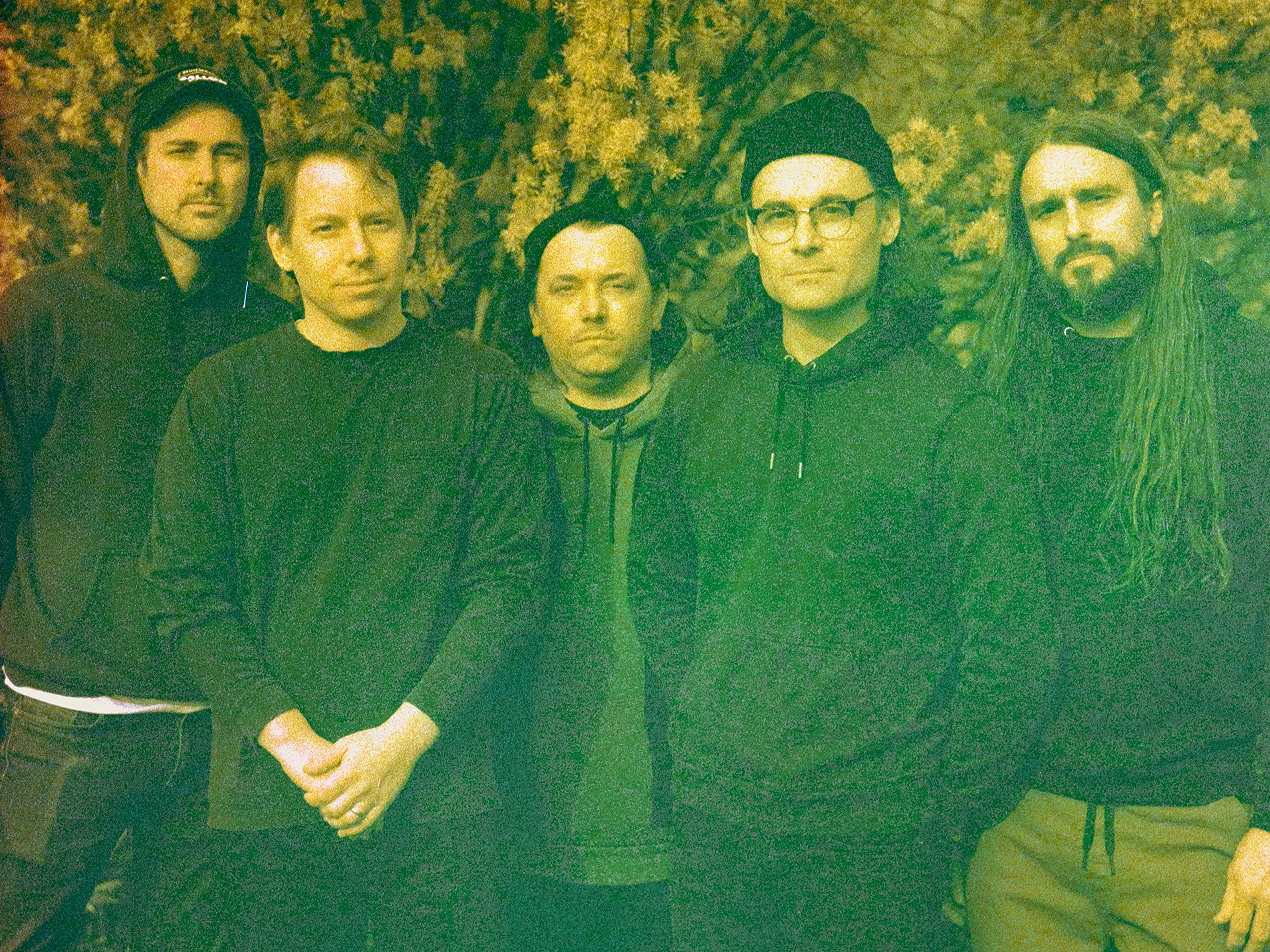 Pianos Become The Teeth