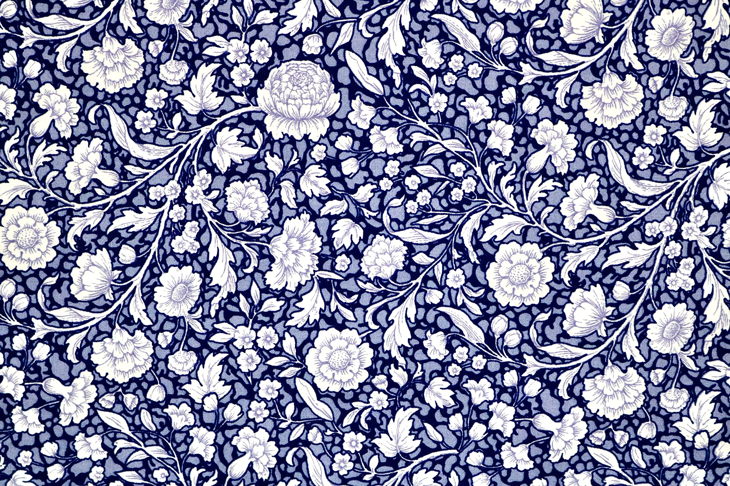 Pyrhan 100% Cotton Poplin By Rose & Hubble | Ditsy Floral Printed Cotton Fabric By The Metre UK | 114 Cm | Crafting Fabric & Dressmaking Fabric | Dress Fabric Material for Sewing Dressmaking (Navy)