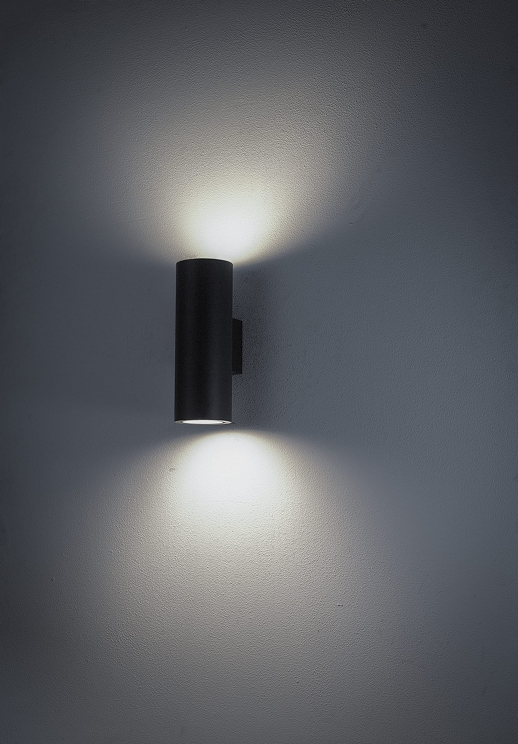 Mantra Iluminación. model VOLCANO lampa ścienna do użytku na zewnątrz, wysokość 30 cm, z aluminium i szkła w kolorze grafitowym