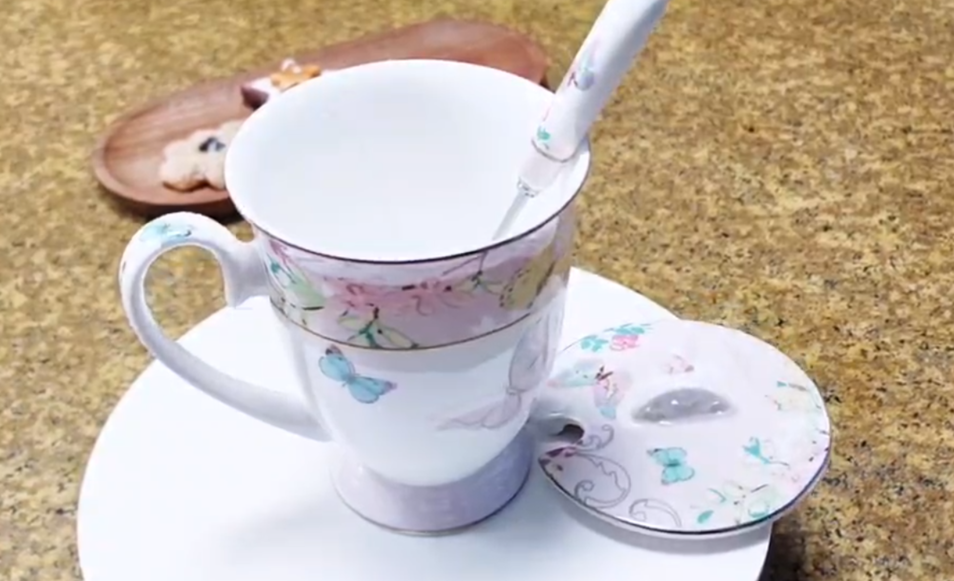 DODAMOUR Ceramic Tea Cup Set With Saucer & Spoon - Vintage Bee Floral Design, 7oz Cup, Dishwasher Safe Gift For Women - View #8