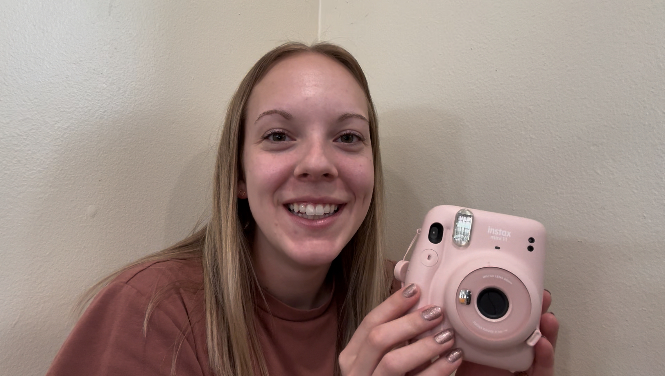 Watch Instax Mini 11 FujiFilm Polaroid Camera Pink on Amazon Live
