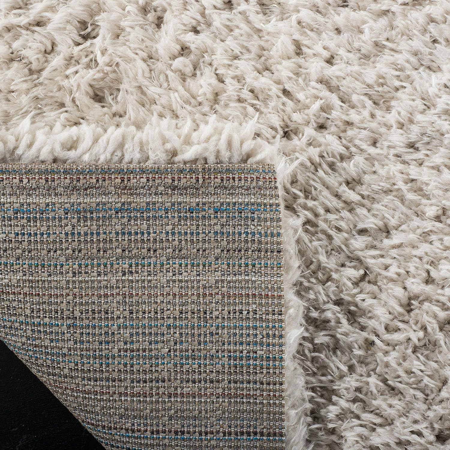 SAFAVIEH Flokati Shag Collection Area Rug - 3' Round, Beige, Geometric Design, Ideal for High Traffic Areas in Living Room, Bedroom, Dining (FLK950E)