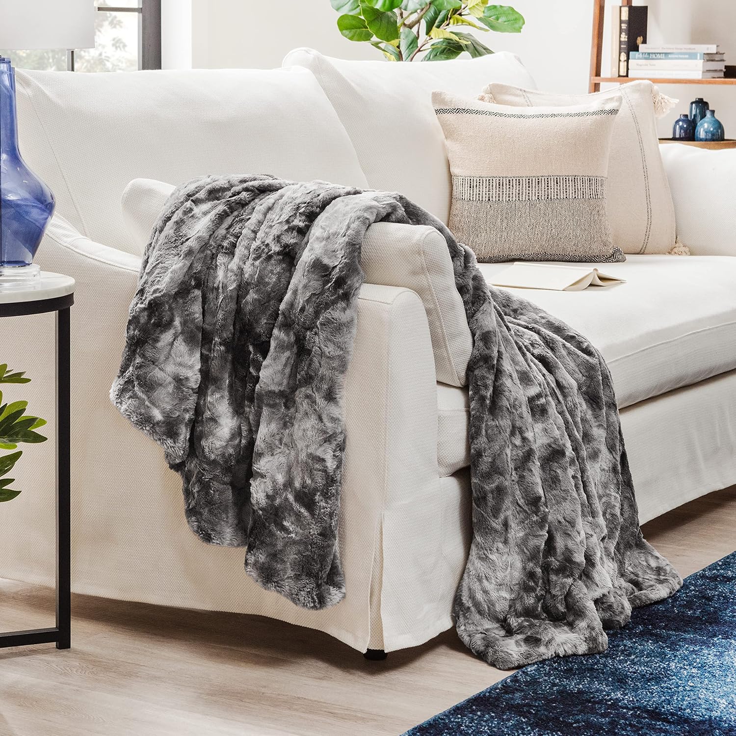 Chanasya Super Soft Fuzzy Faux Fur Throw Blankets Fluffy