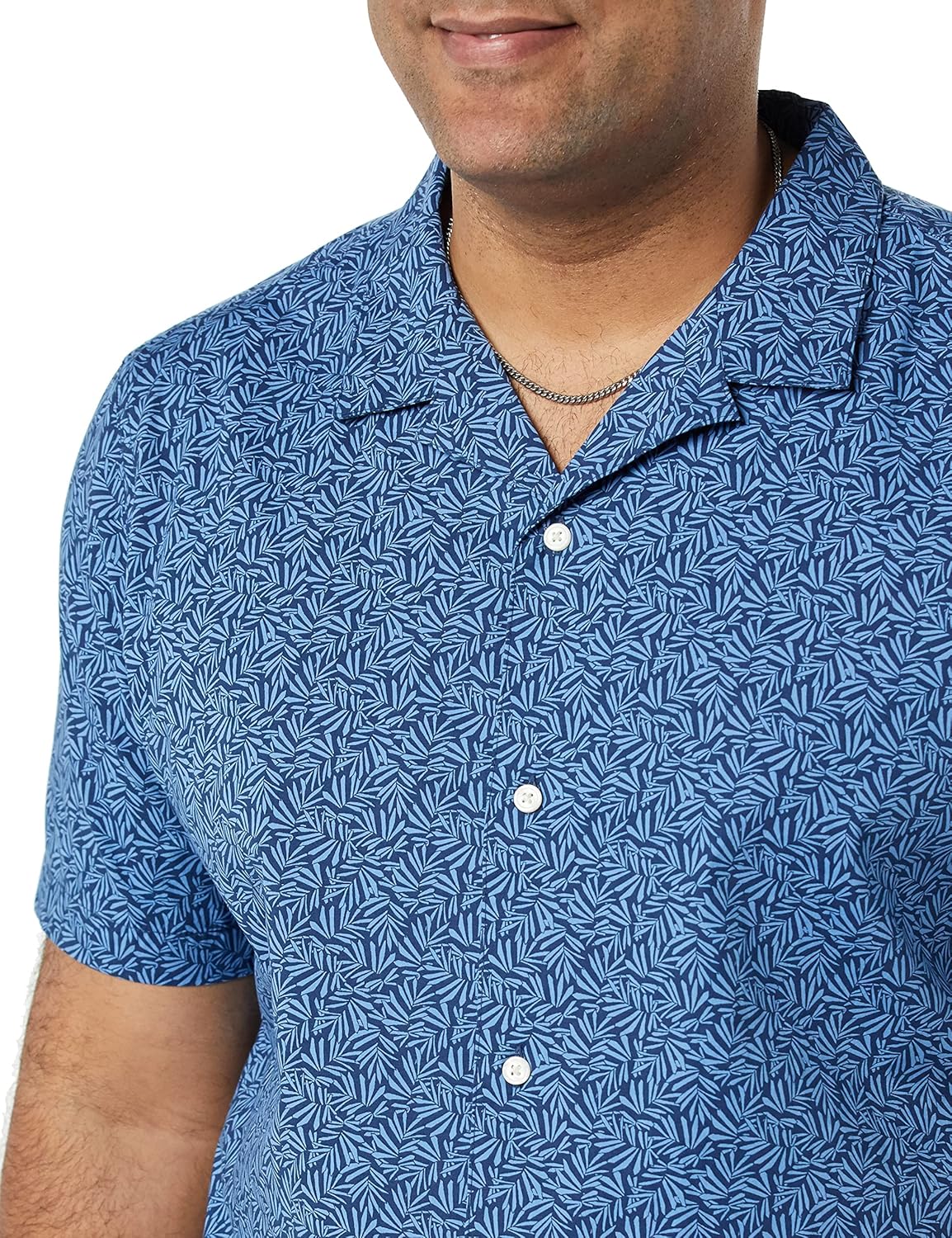 Amazon Essentials Men's Vacation Cotton Button-Down Resort Shirt, Short Sleeve - Image 5