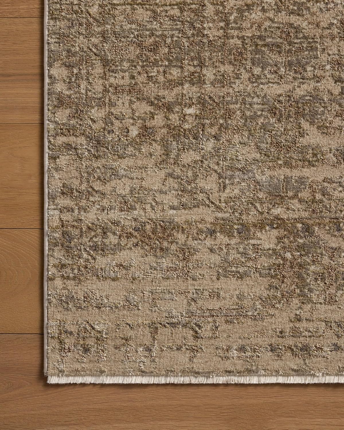 Loloi Haywood Collection HYD-01 Sage/Sand 2'-7" x 8'-0" Runner Rug