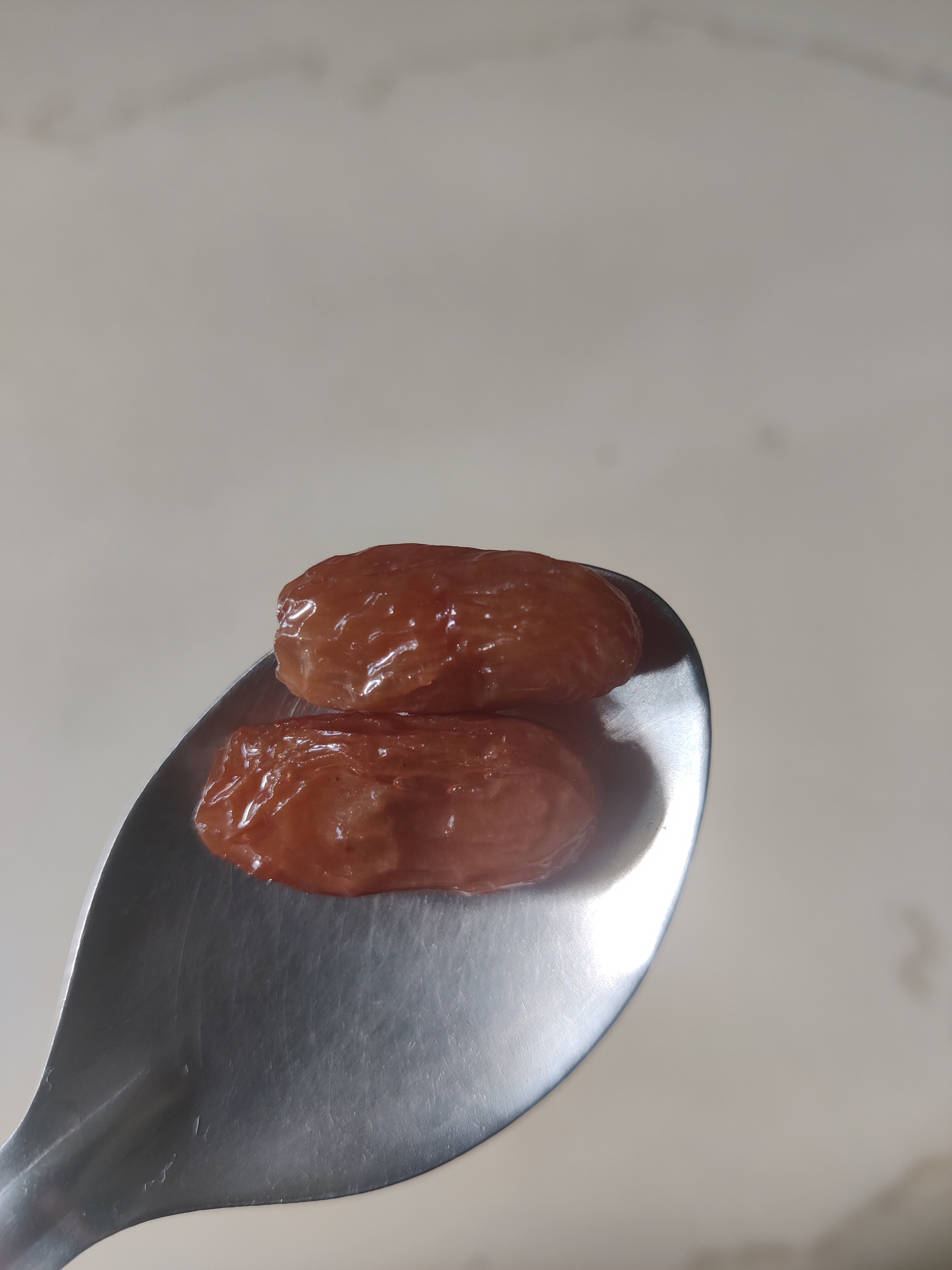 Farmley Premium Munakka Raisins - 200 gram I Healthy Dried Fruits (Pack ...