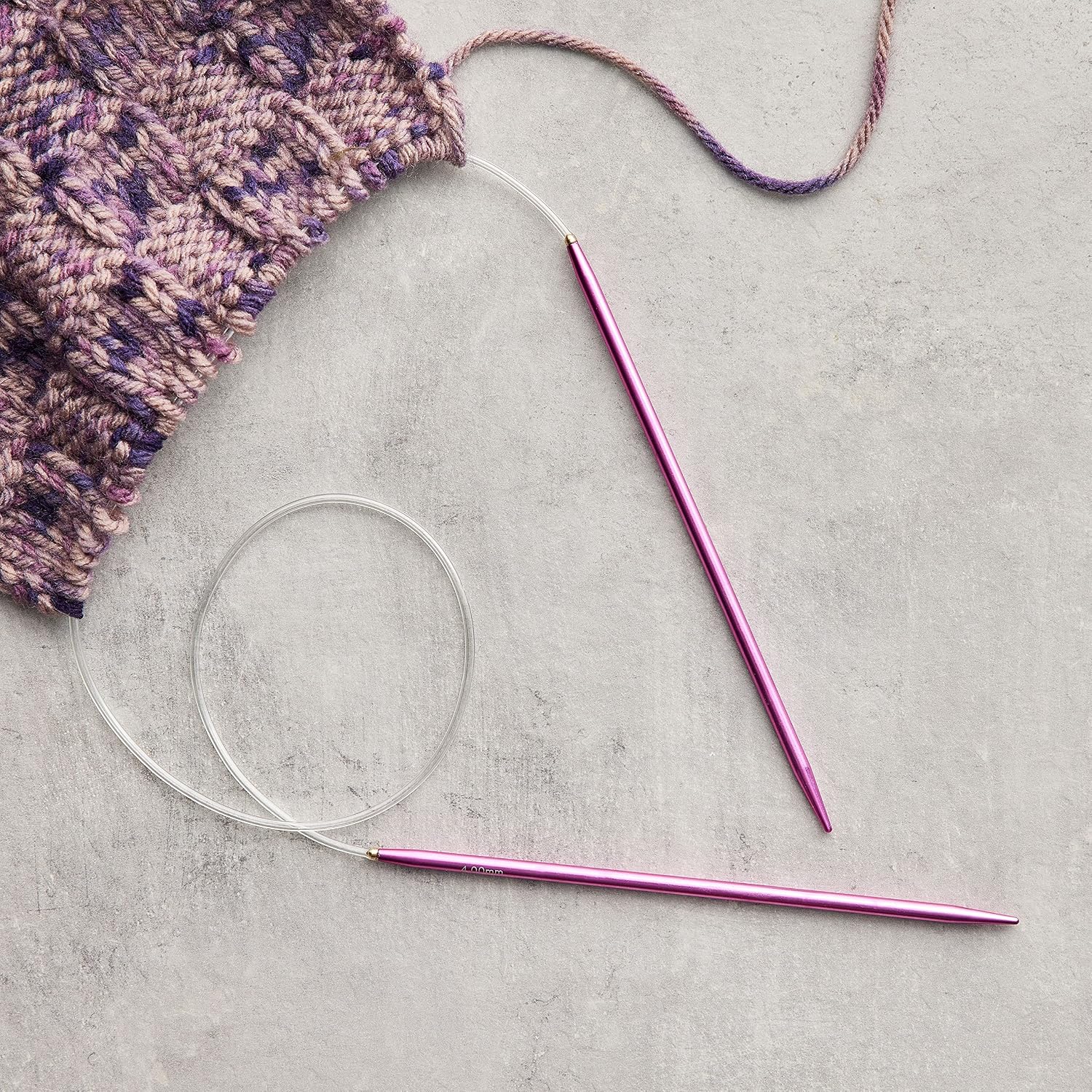 Loops & Threads 29" Plastic Circular Knitting Needles - US 6 / 4mm Knitting Needles for Yarn - 1 Pack