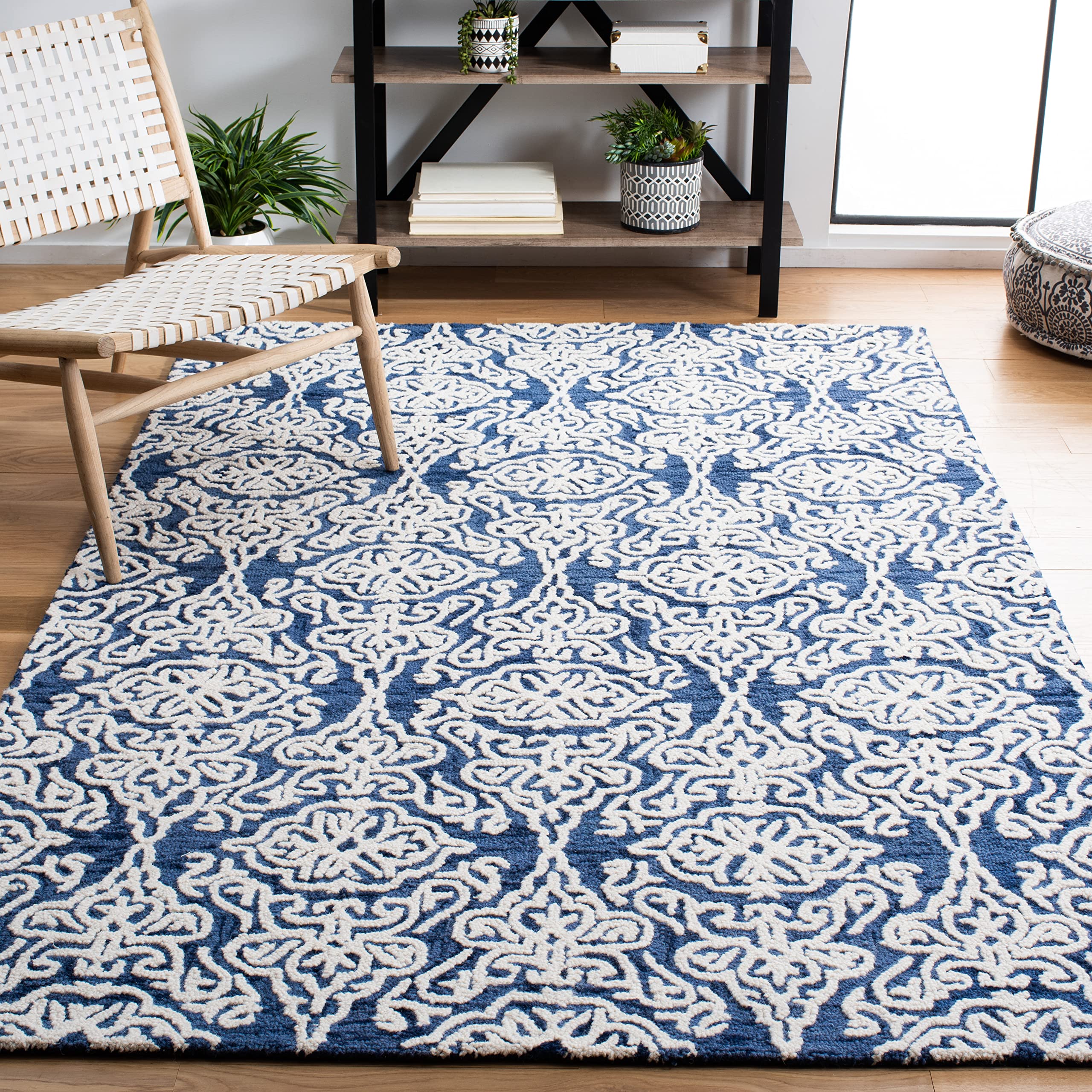 SAFAVIEH Blossom 8x10 Navy Ivory Wool Rug