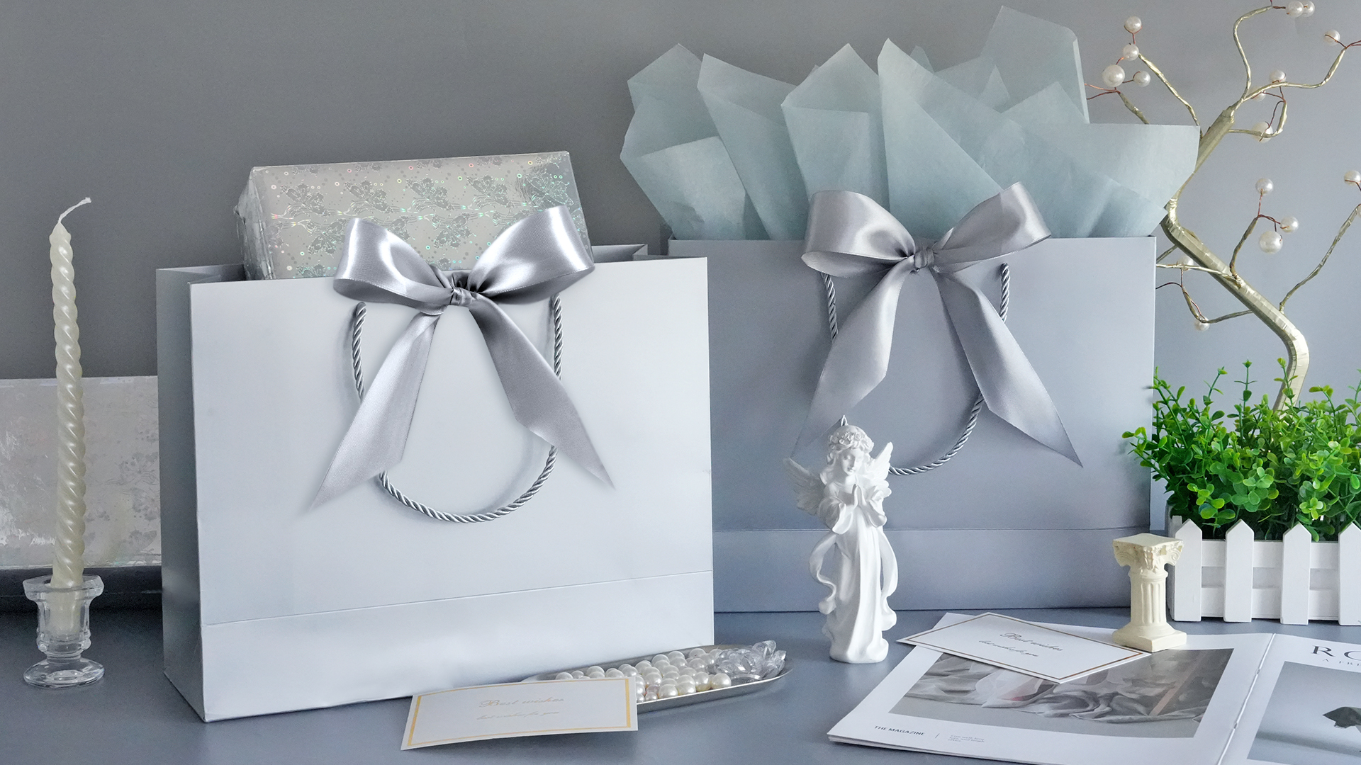 Large Gift Bags, 2PCS Gift Bags with Handle Tissue Paper Greeting Card, 13’’ Portable Birthday Gift Bag Set, Silver Present Bags for Birthday Party Favor Wedding Baby Shower Father’s Day, 13x10x4inch