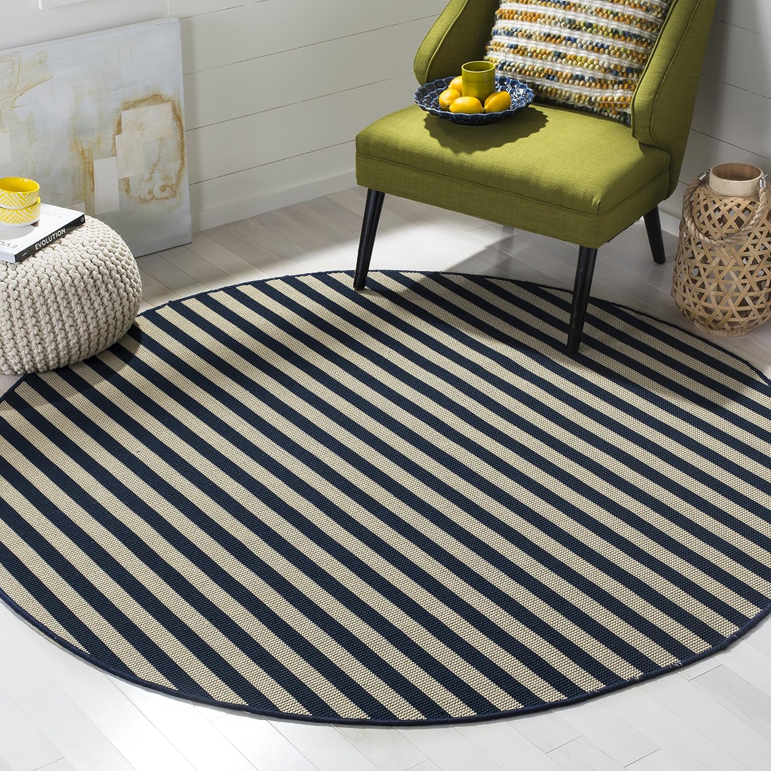 SAFAVIEH Four Seasons Collection 2'3" x 8' Ivory / Navy FRS650B Handmade Stripe Runner Rug