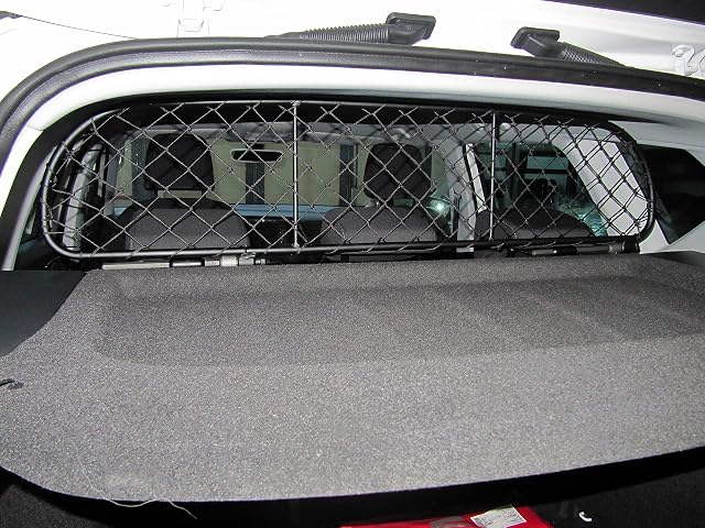 Foto 4 de 6 de ERGOTECH Rejilla Separador Perros para Seat Ateca RDA65-S8, para Perros y Maletas