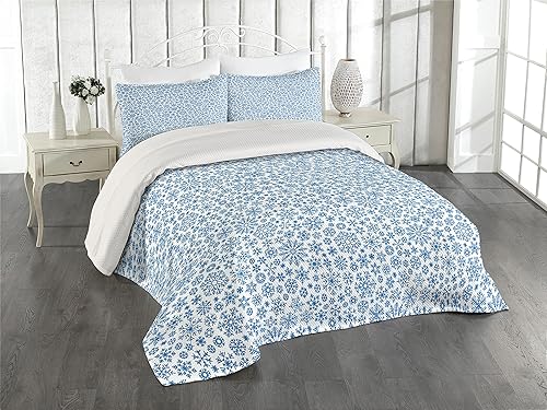 Lunarable Snowflake Coverlet, Christmas Different Shapes Snowflakes Pattern Winter Frosty Arctic Print, 3 Piece Decorative Quilted Bedspread Set
