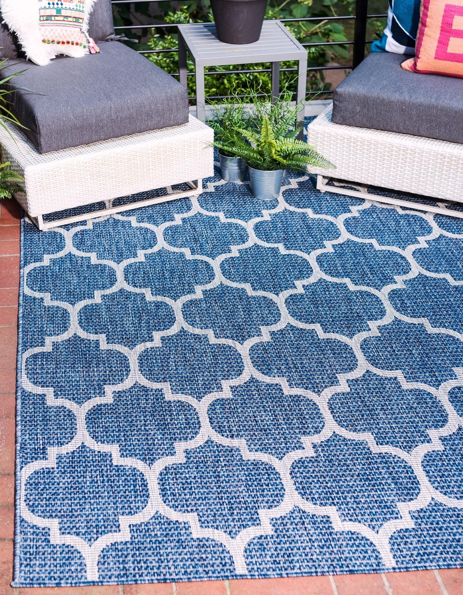 Unique Loom Outdoor Trellis Collection Area Rug (6' 1" x 9' Rectangle, Navy Blue/ Ivory)