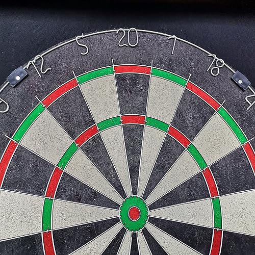 Miniatura 8 de Hathaway Farmington - Juego de diana de dardos y gabinete, incluye diana de 18 pulgadas, dardos de punta de acero, marcadores de tiza, perfecto para