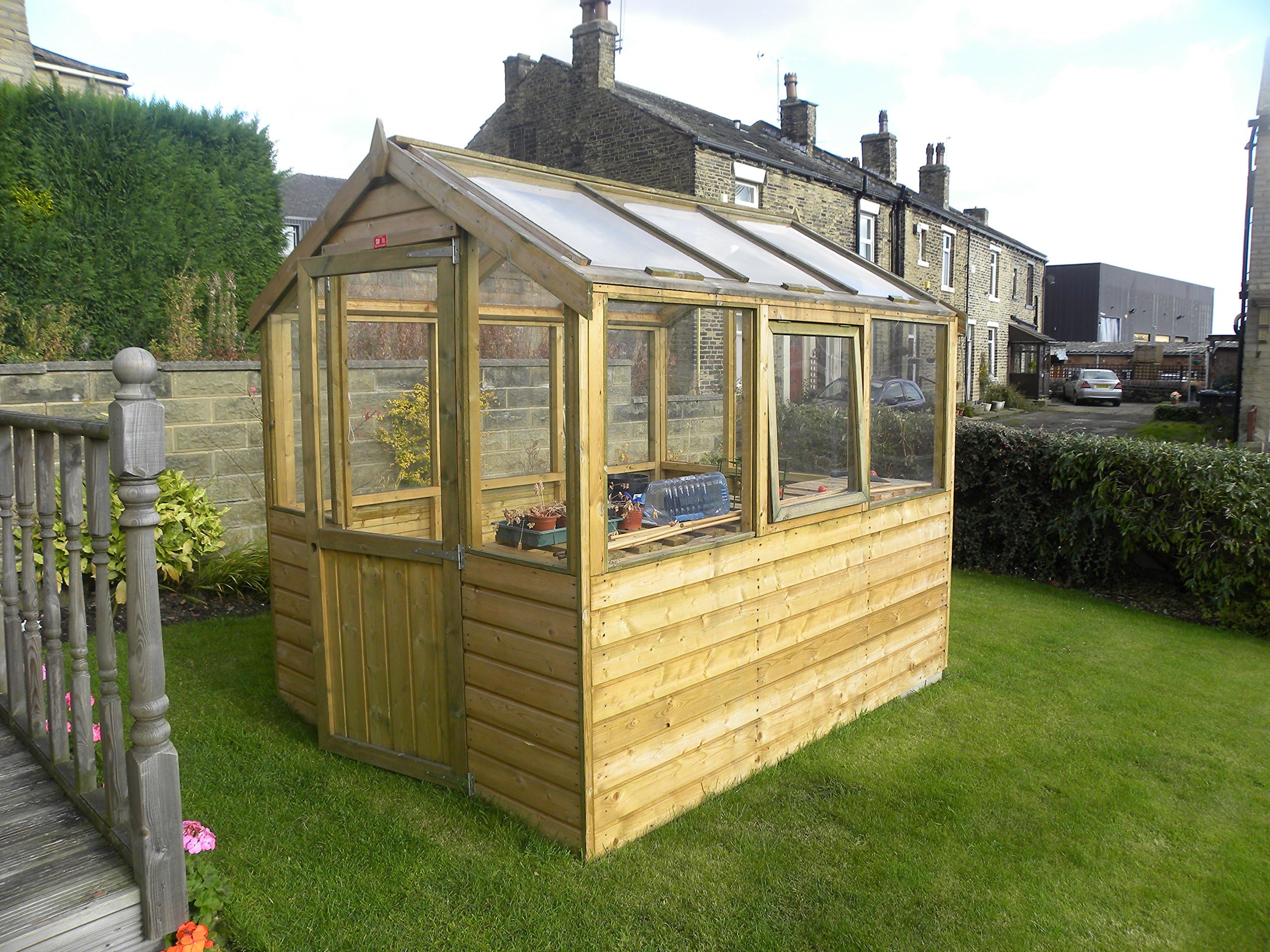 10x8 Wooden Greenhouse Tanalised T&G Shiplap With Glazing.