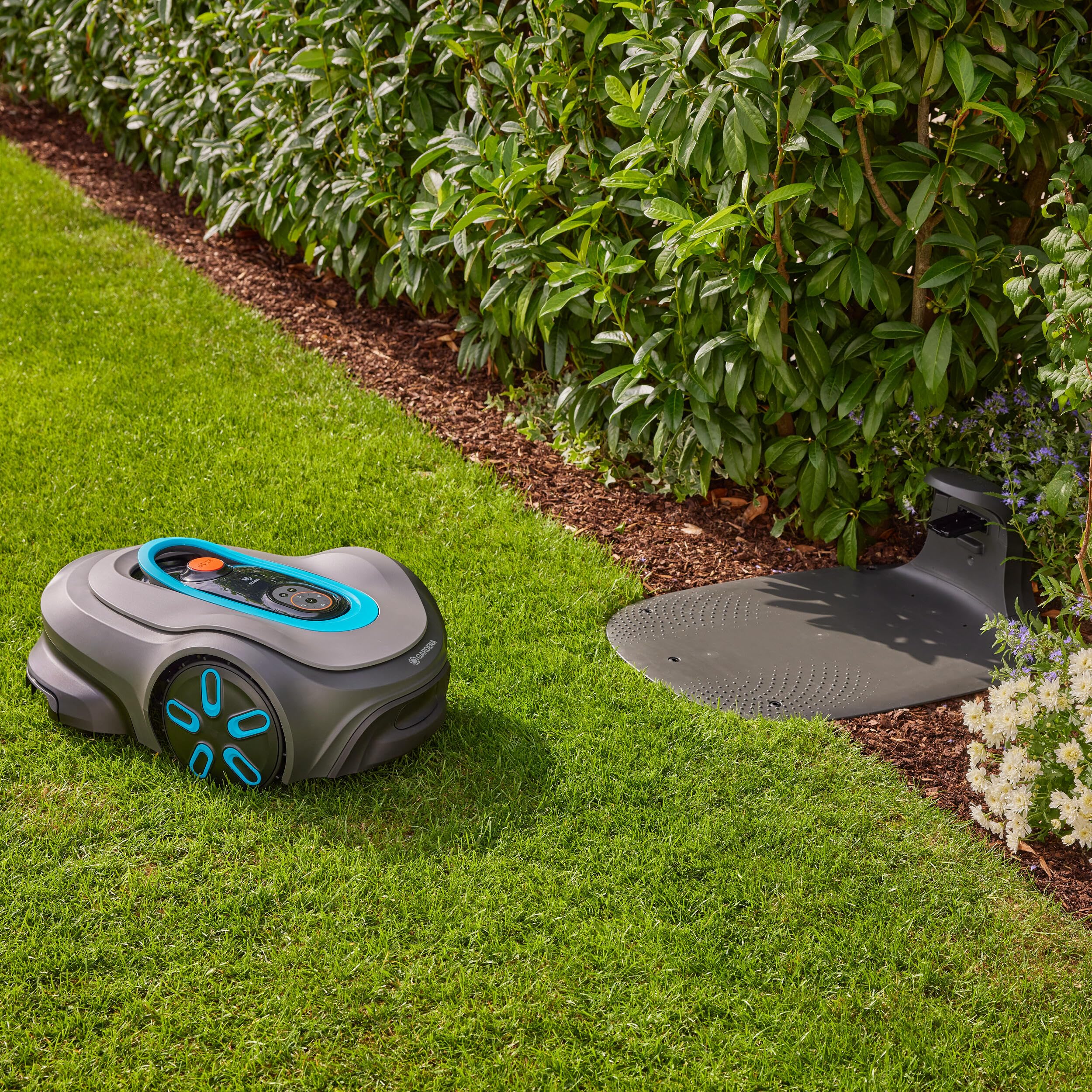 Gardena smart SILENO pro 600 m² Mähroboter, für Rasenflächen bis 600 m², LONA Intelligence, Trim-to-Edge, DuoConnect, leiser Betrieb, intelligenter Mäher mit App Steuerung (19802-20)