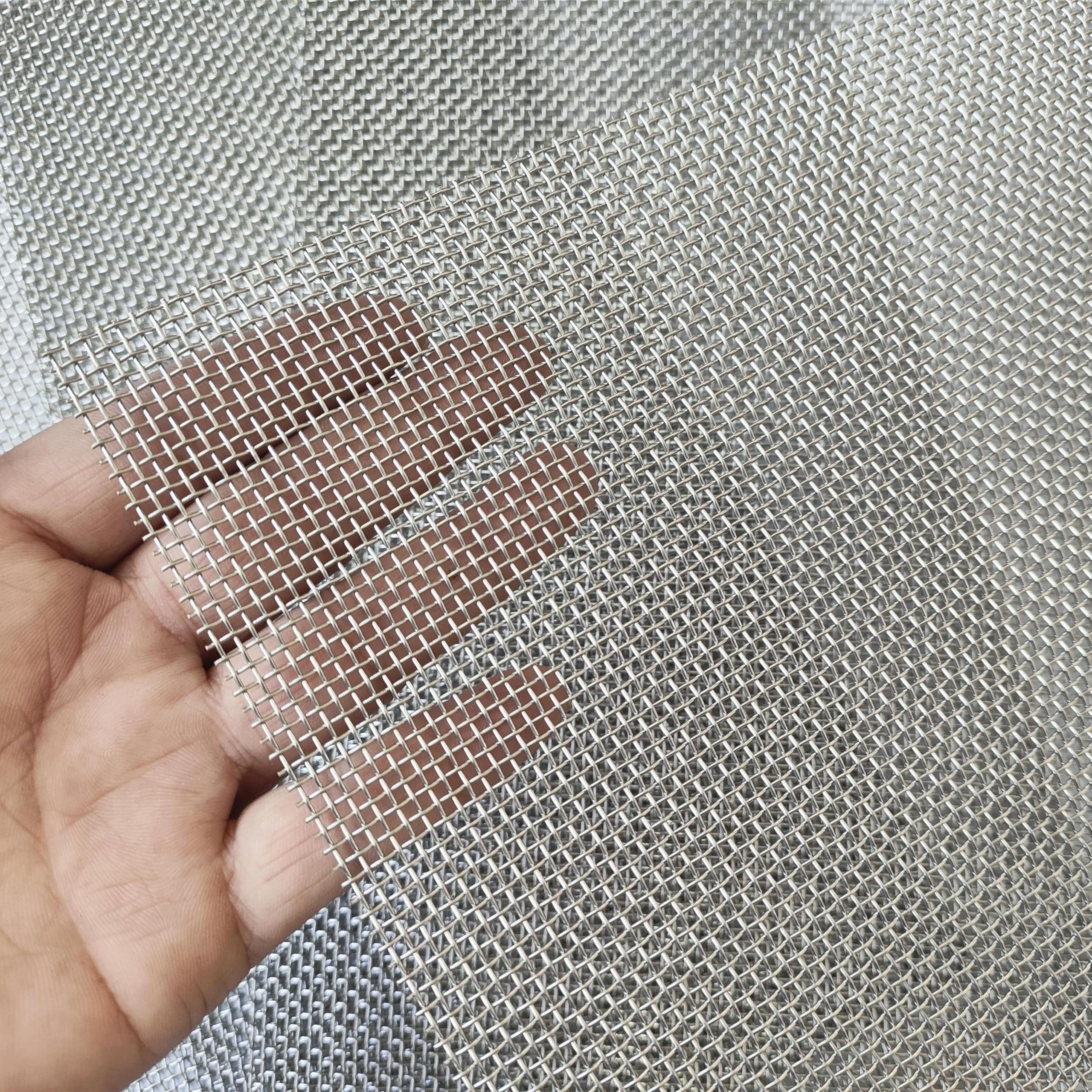 Stainless Steel Mesh 10Mesh with 0.7MM Wire Dia,4Pack 12x8inch(305x203mm) Hard and Heat Resisting Screen Sturdy Metal Mesh Sheets for DIY Projects,Aire Vent,Cage,Garden,Covered,BBQ Net