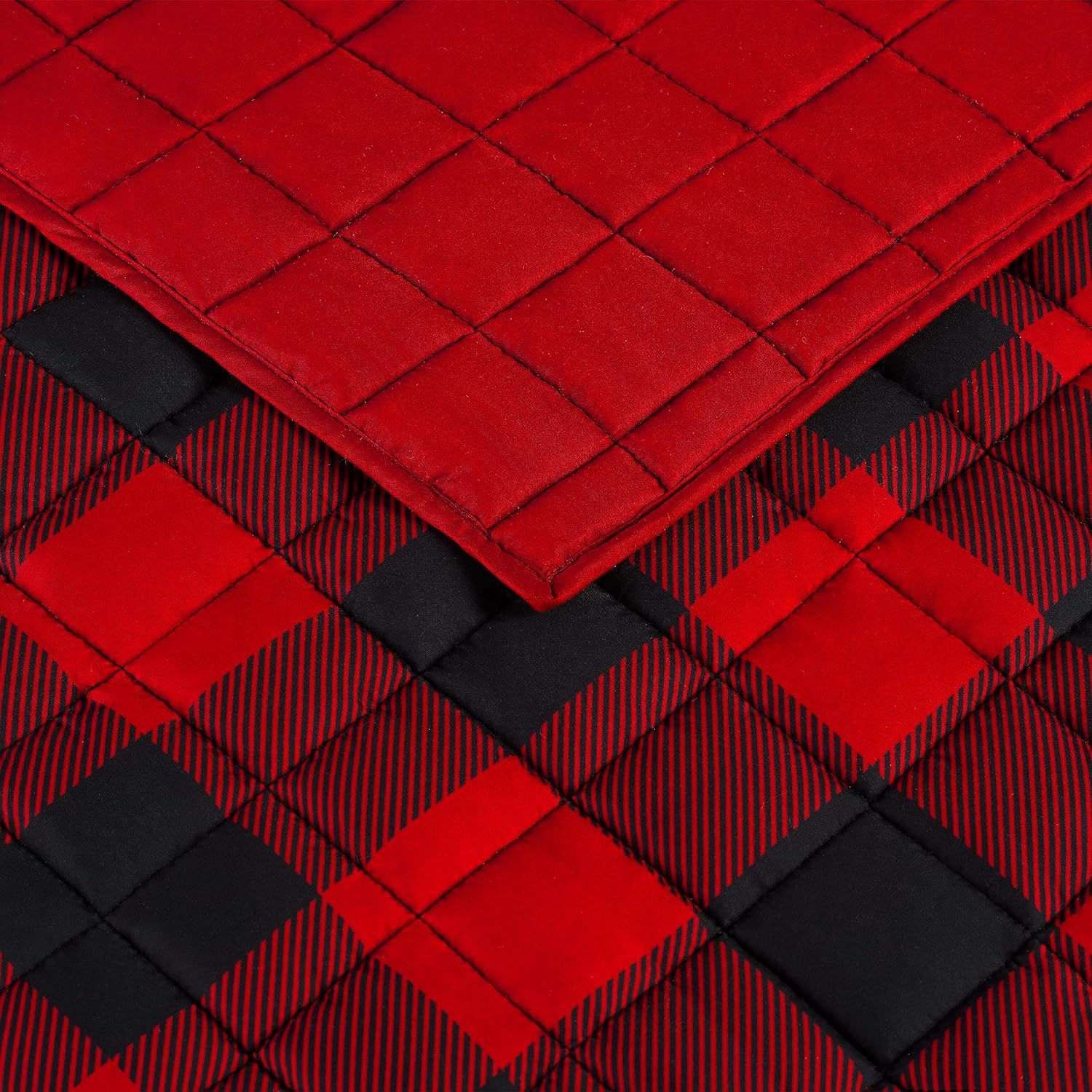 Serta Simply Comfort Alex Soft Modern 3 Piece Buffalo Check Plaid Bedding Quilt Set with Pillow Case for All Season, Full/Queen, Red/Black