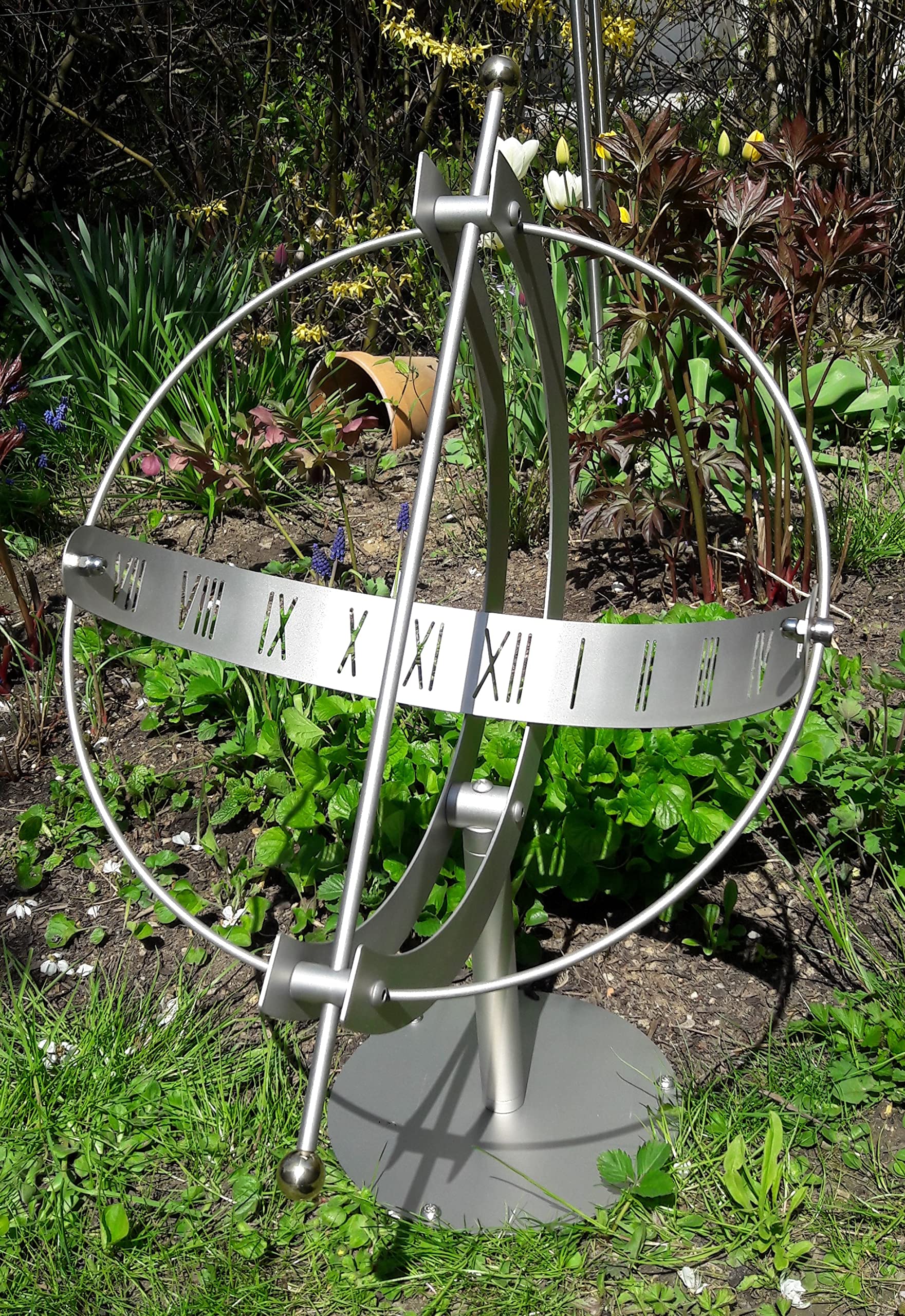DanDiBo Sonnenuhr Edelstahl für den Garten 70 cm Rostfrei 96207 mit Säule Ausrichtbar Wetterfest Gartenuhr Modern Metall