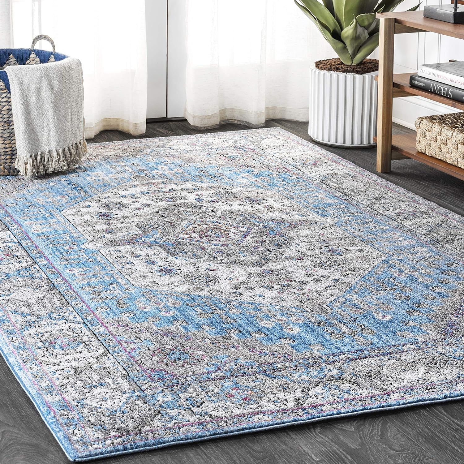 JONATHAN Y Kesan Medallion Turquoise/Gray Indoor Area Rug, 4x6, Vintage, Glam, Easy-Cleaning for Living Room, Bedroom, Kitchen, Pet Friendly, Non-Shedding (RES106A-4) 4' x 6' (Rectangular) Blue