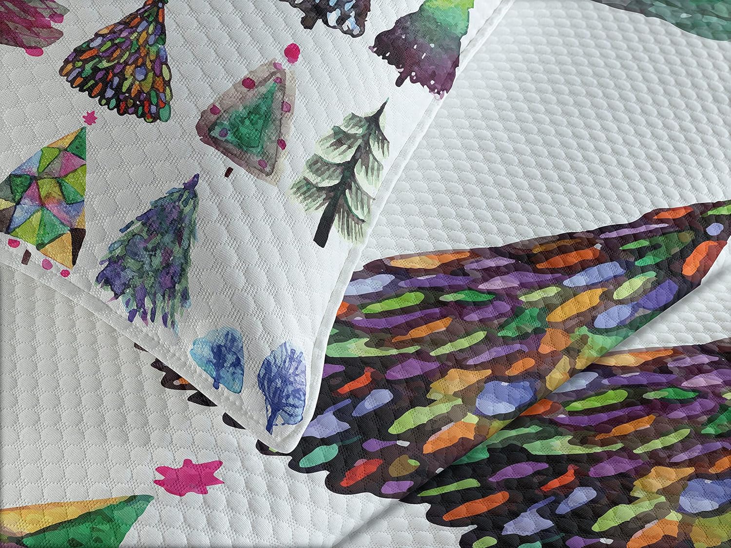 Queen White Watercolor Fir Trees Bedspread Set