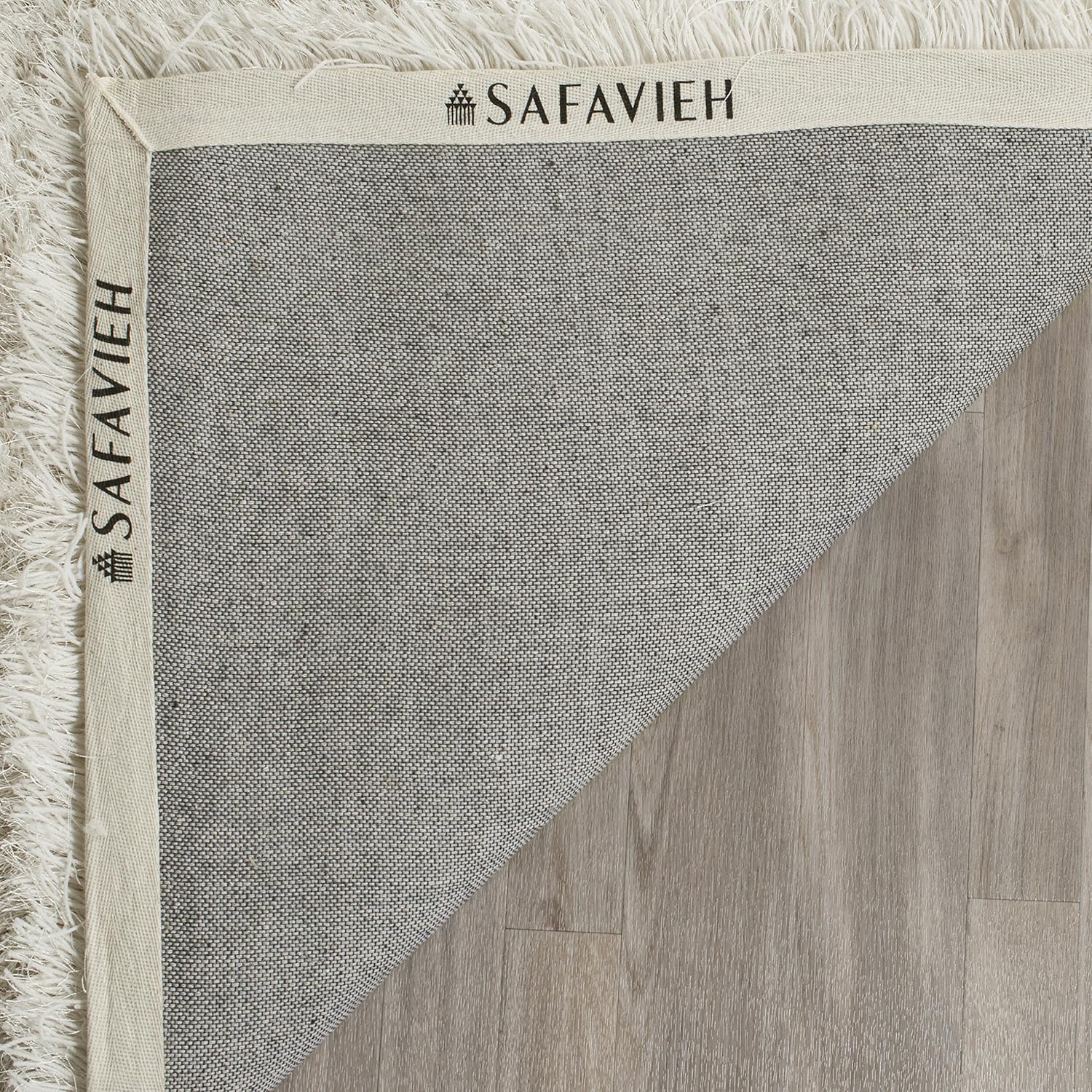 SAFAVIEH Venice Shag Collection Accent Rug - 3' x 5', Pearl, Handmade Glam, 3-inch Thick Ideal for High Traffic Areas in Entryway, Living Room, Bedroom (SG256P)