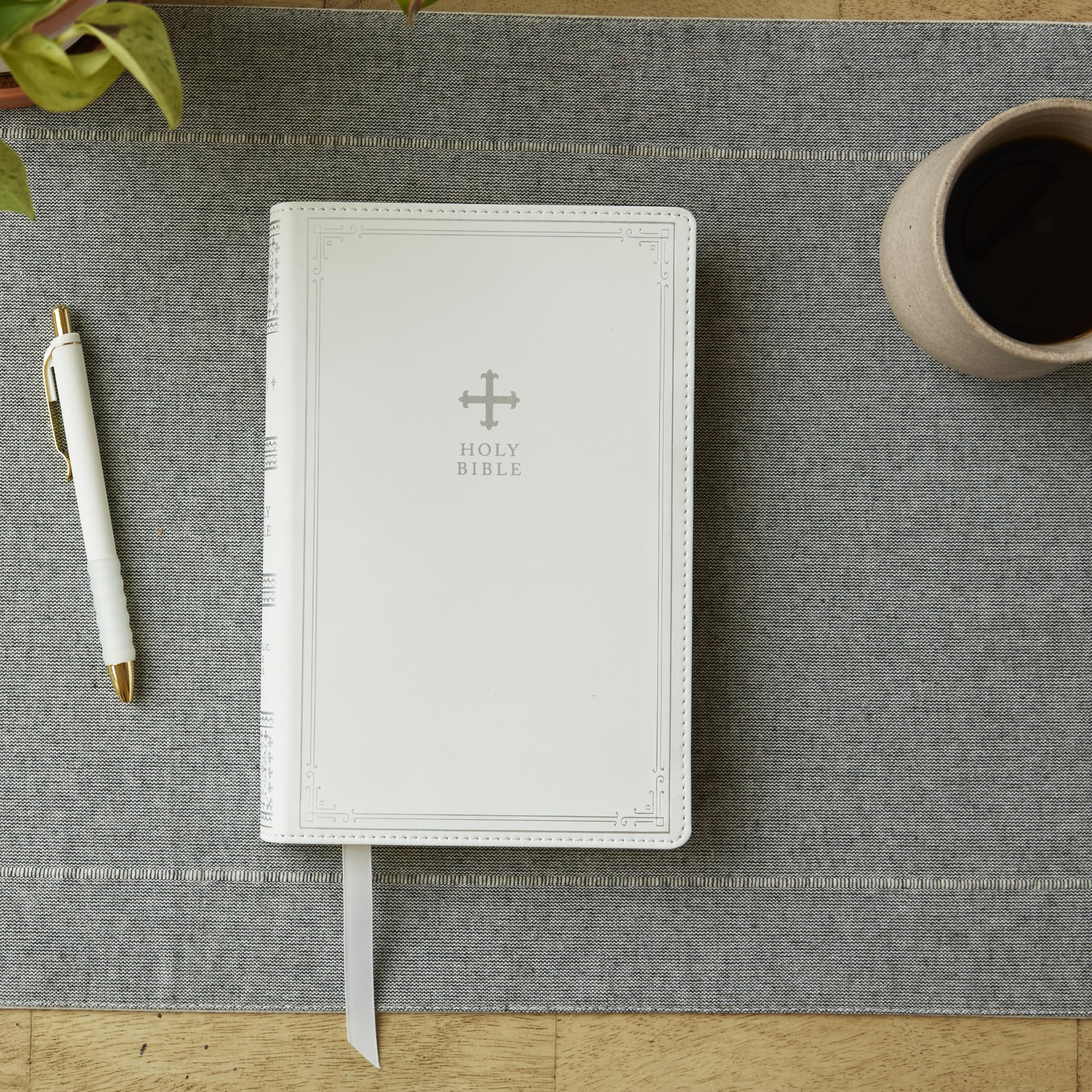 Holy Bible: New Revised Standard Version, Catholic Bible, Standard Personal Size, Red, Leathersoft, Comfort Print