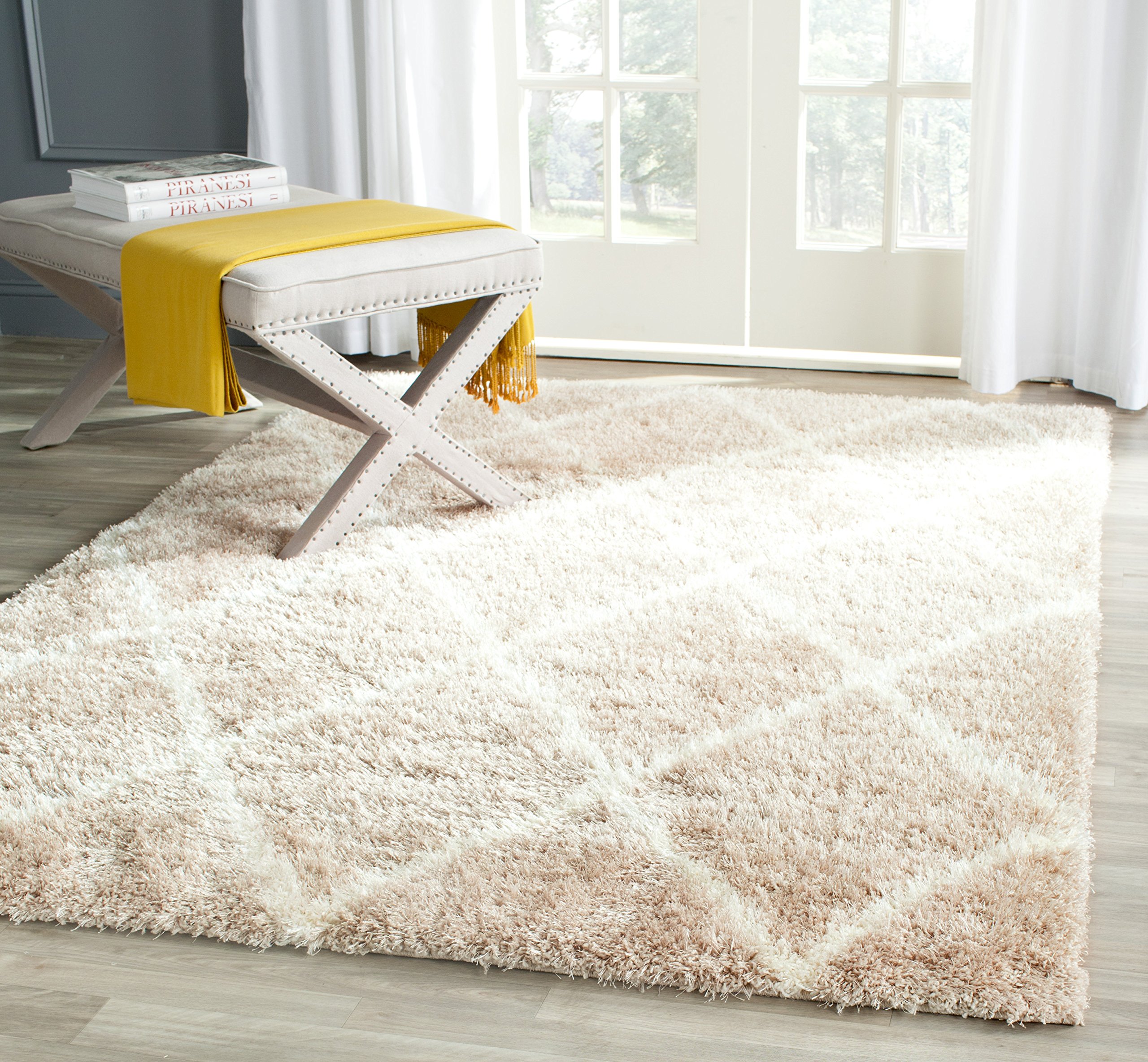 Safavieh Shaggy Indoor Woven Rectangle Area Rug, Montreal Shag Collection, SGM831, in Beige / Ivory, 160 X 229 cm for Living Room, Bedroom or Any Indoor Space