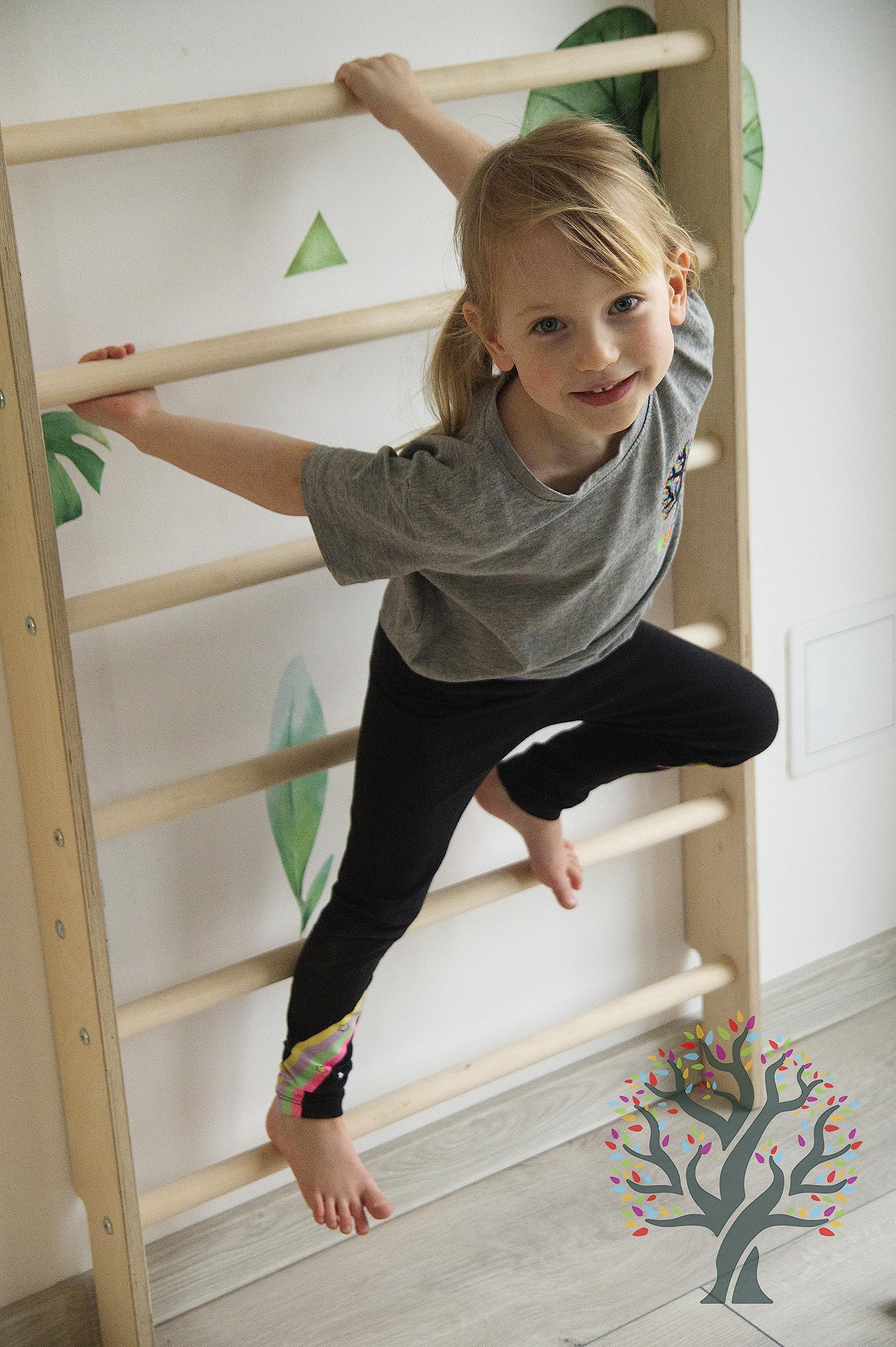 WoodsCraft Sprossenwand für Kinderzimmer | Holz Kletterwand für Kinderzimmer | Klettergerüst Indoor & Turngeräte für Kinder | Indoor Spielgeräte | Wall Bars für Kinder Klettern Indoor
