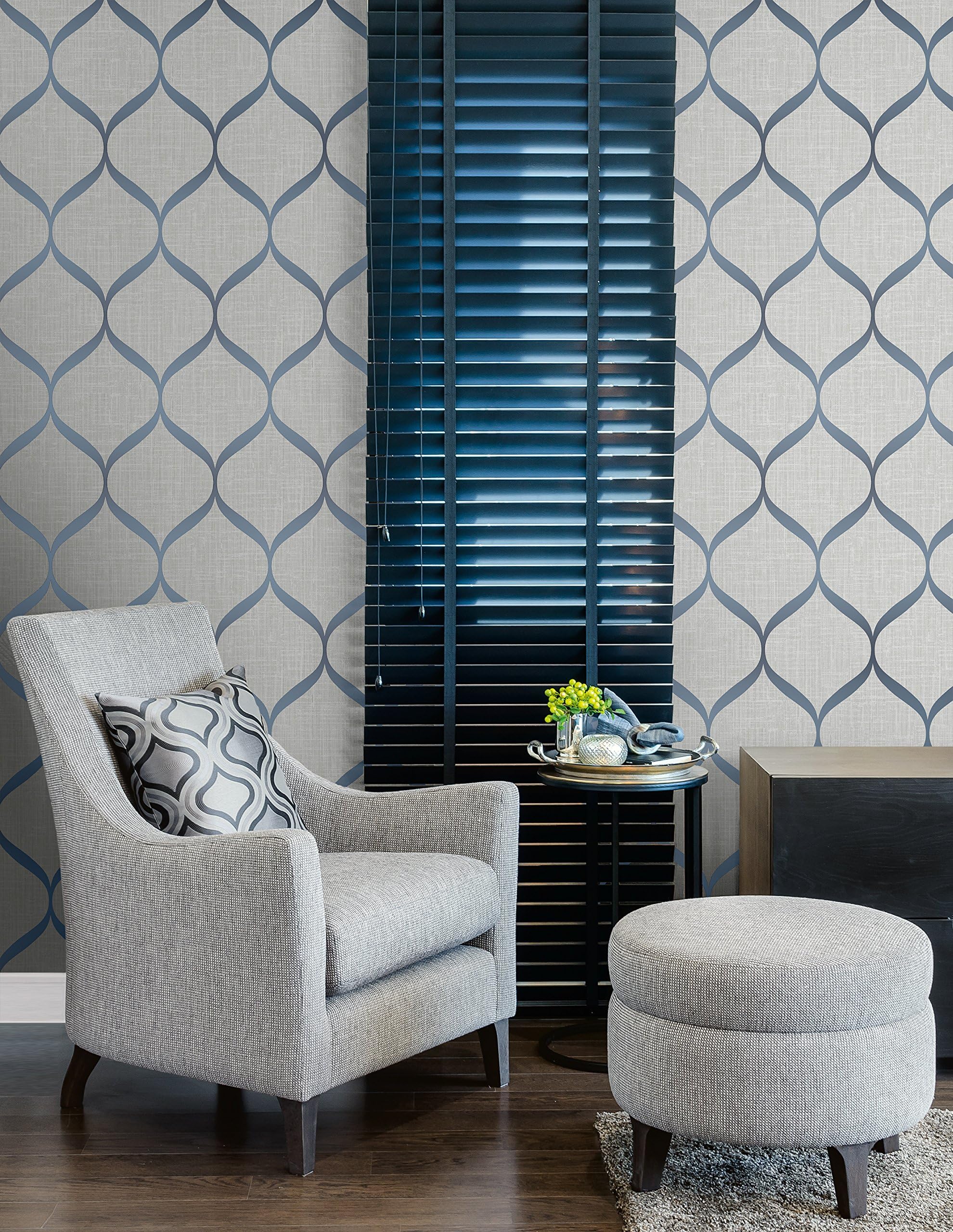 Ombre Ogee Wallpaper. (Gray & Blue)