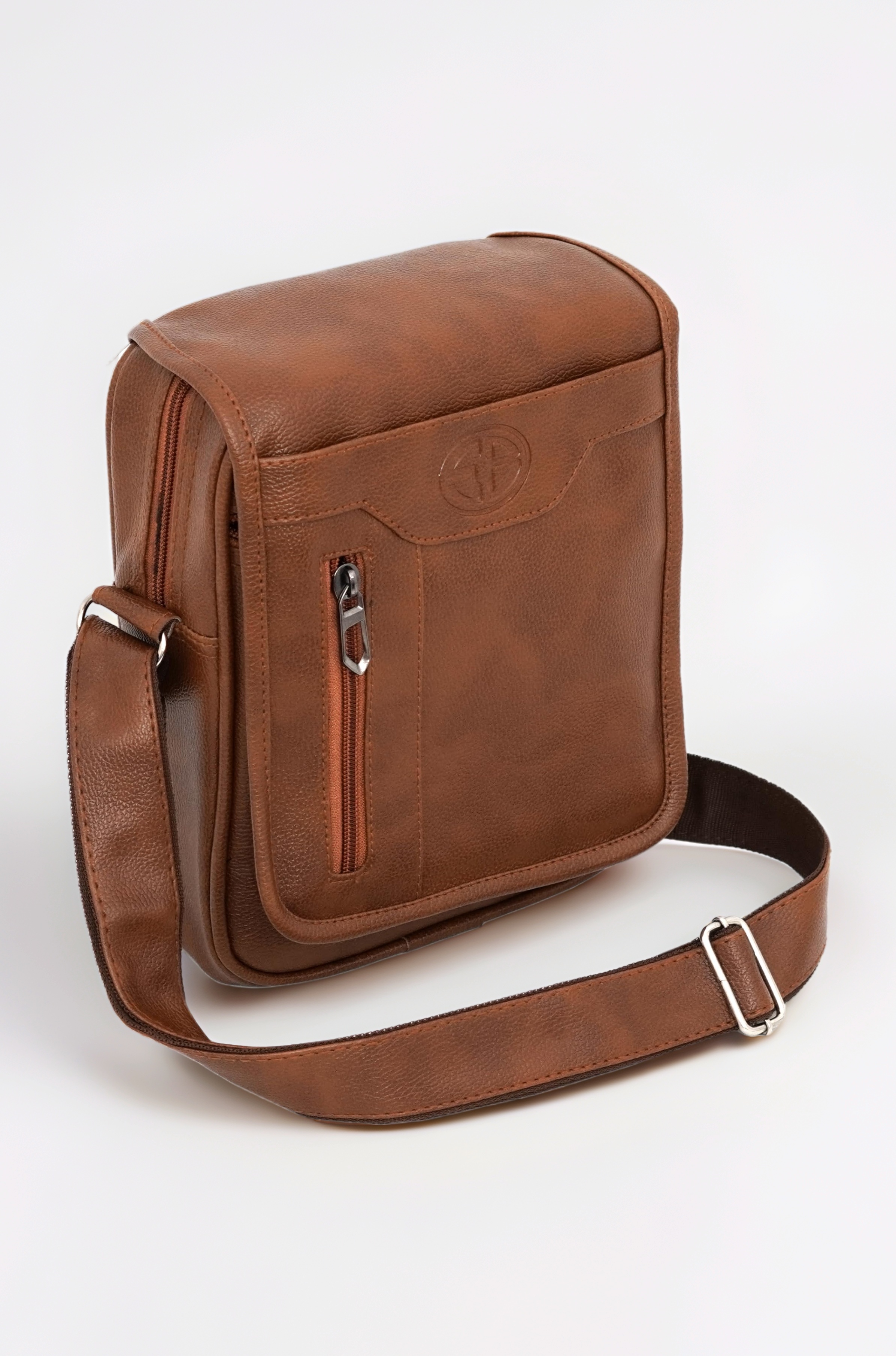 - Stylish Small PU Leather Sling Cross Body Travel Office Business Messenger One Side Shoulder Bag for Men Women - Coffee Brown (20 x 7 x 25.5 Cm)