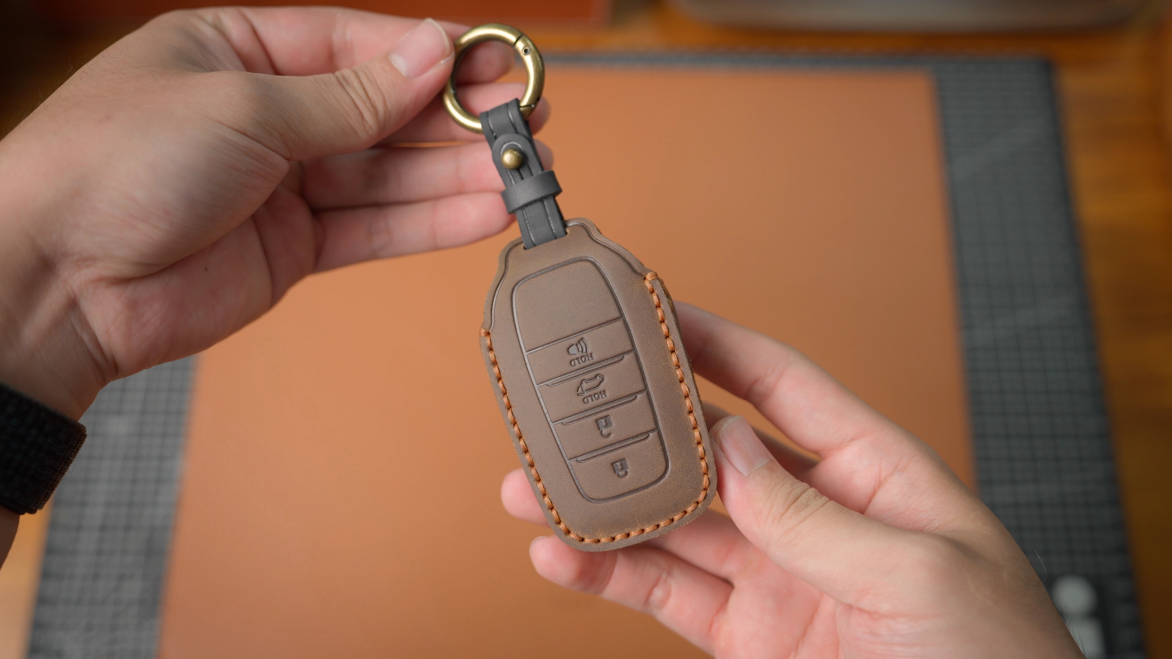 Amazon.com: EASYANT for Toyota Sienna Leather Key Fob Cover, Key