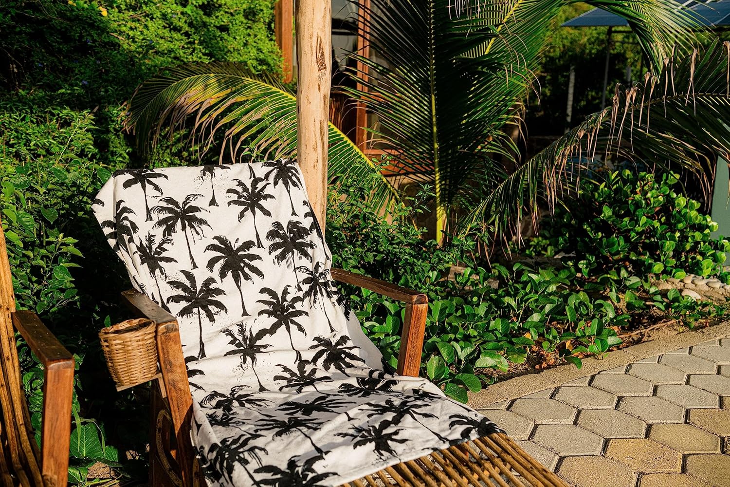 Slowtide Beach Towel, Absorbent & Functional, Perfect for The Beach, Pool, Lake, & Wherever Your Adventure Take You, 30in x 60in (Luca)