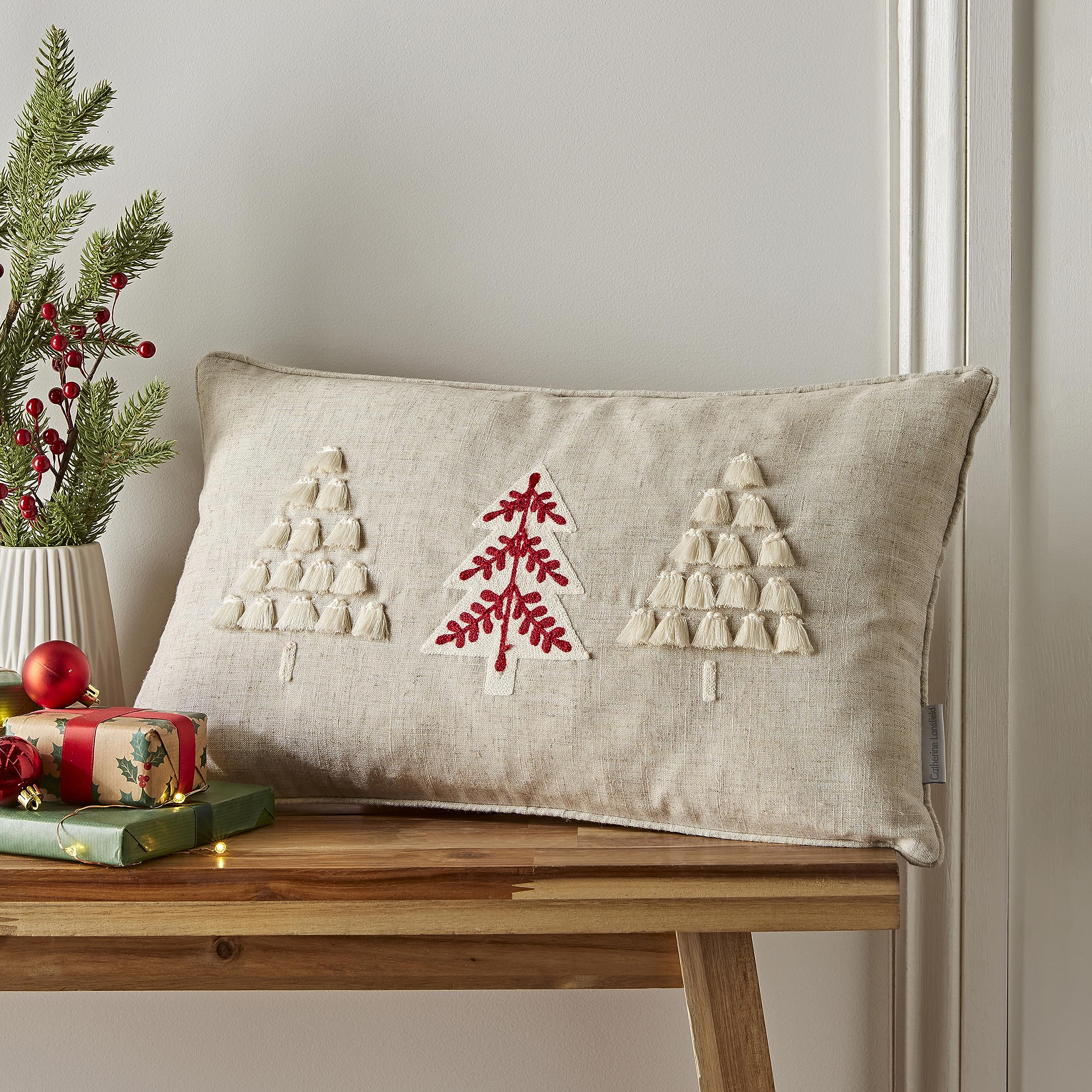 Catherine LansfieldTufted Christmas Tree 30x50cm Cushion Cover Natural