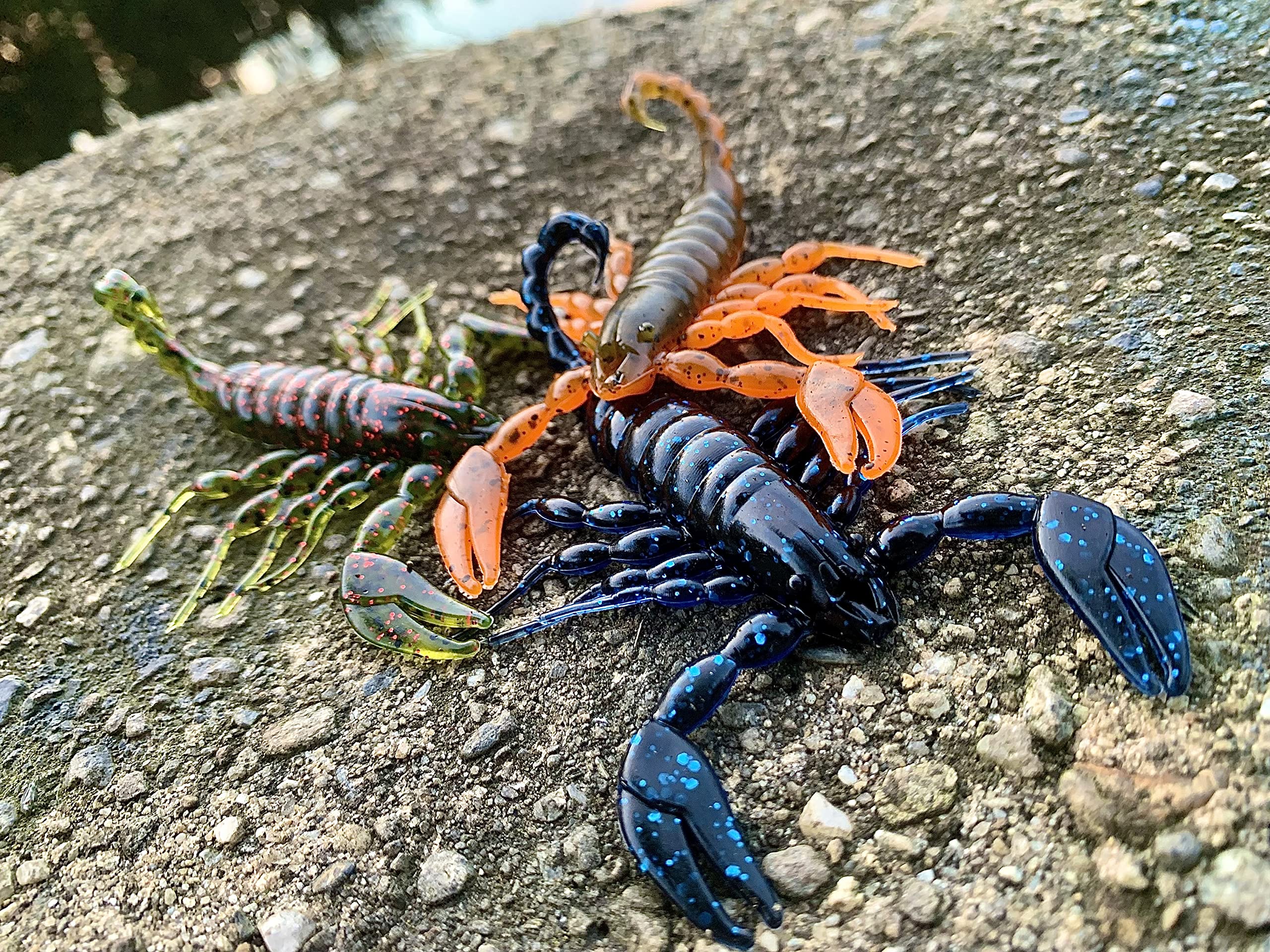 FRESHBAITZ Scorpion Sampler Kit | Señuelos de pesca de plástico suave para boca grande de agua dulce y lubina de boca pequeña, paquete de aparejos de pesca