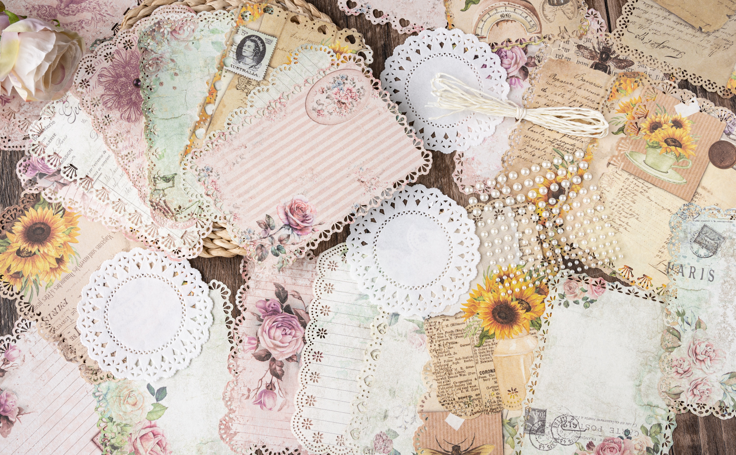 Carta Vintage Con Ritagli Di Pizzo - 3 Confezioni Motivi Floreali, Per Biglietti, Scrapbooking E Artigianato - Foto 8