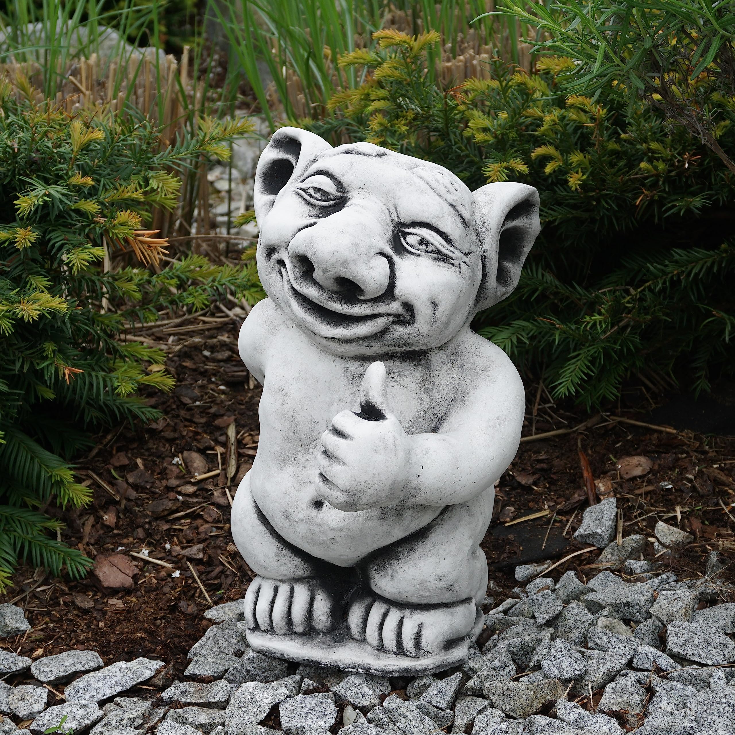 gartendekoparadies.de Massive Steinfigur XXL Troll Alles Prima! H. 37 cm, 16 kg Gnom Wichtel Kobold aus Steinguss Frostsicher Grau