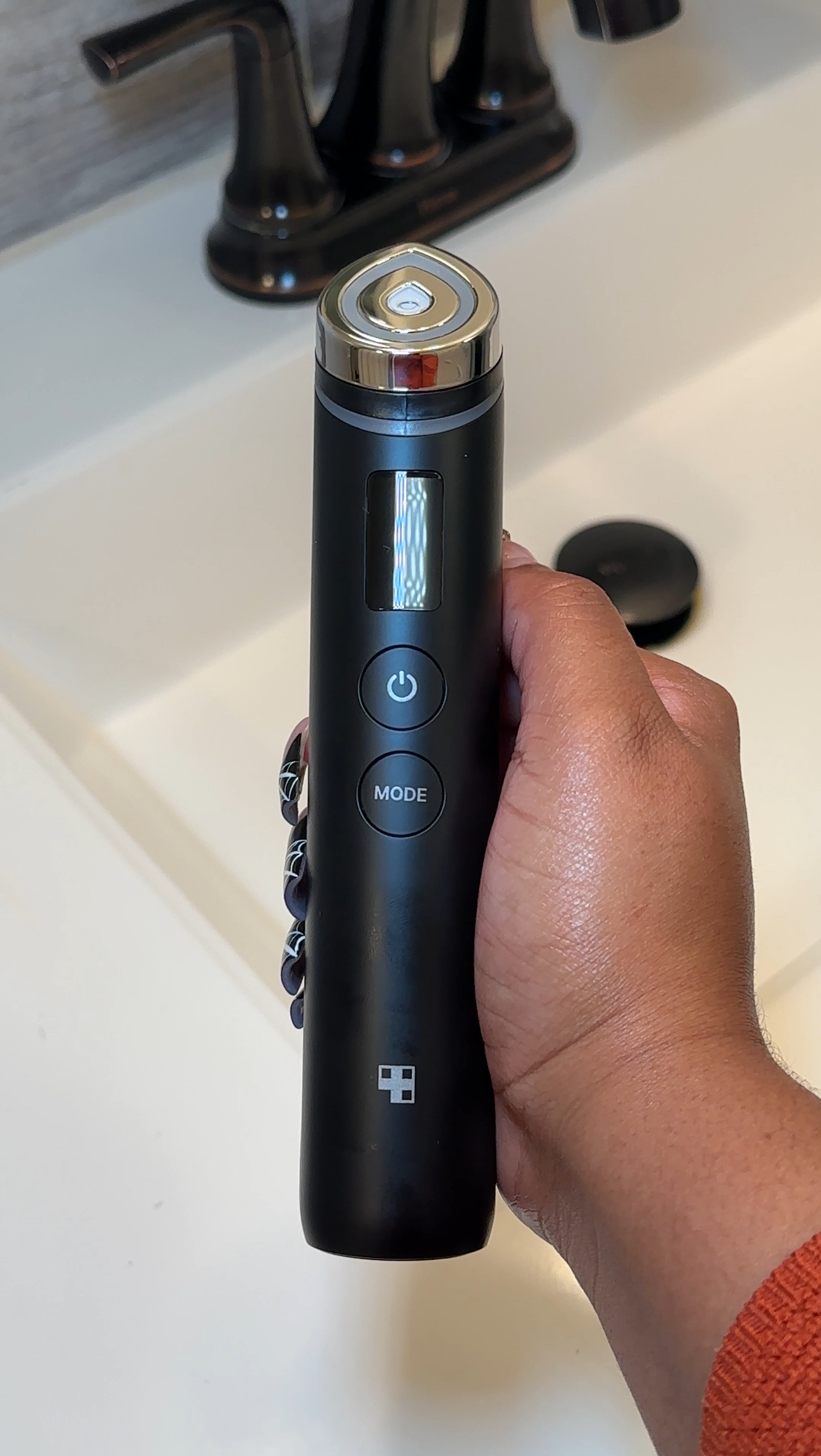 Watch Medicube Age R Booster Pro Review on Amazon Live