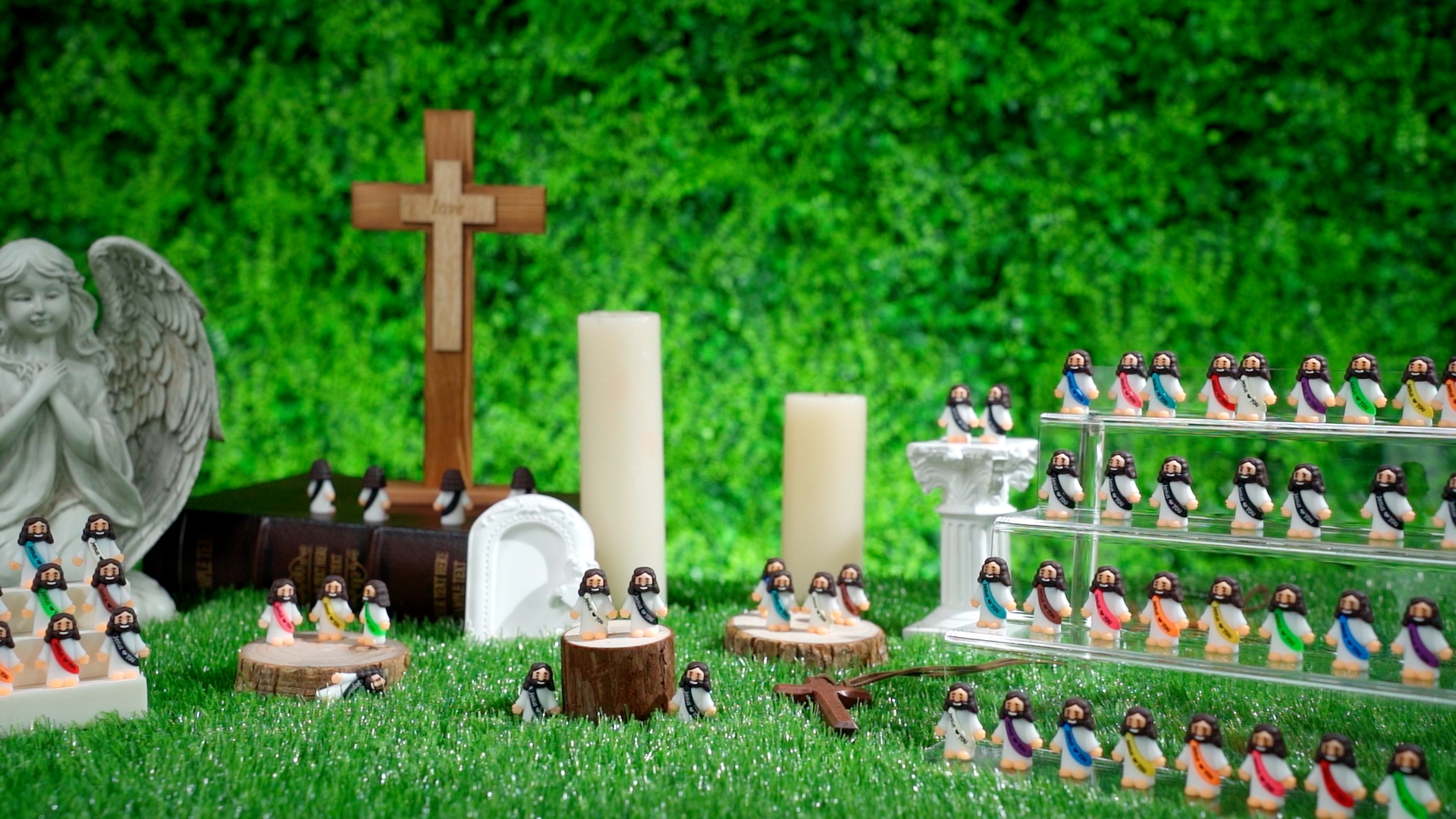 Amazon.com: Bememo 100 Pcs Little Jesus Figures Jesus Loves You