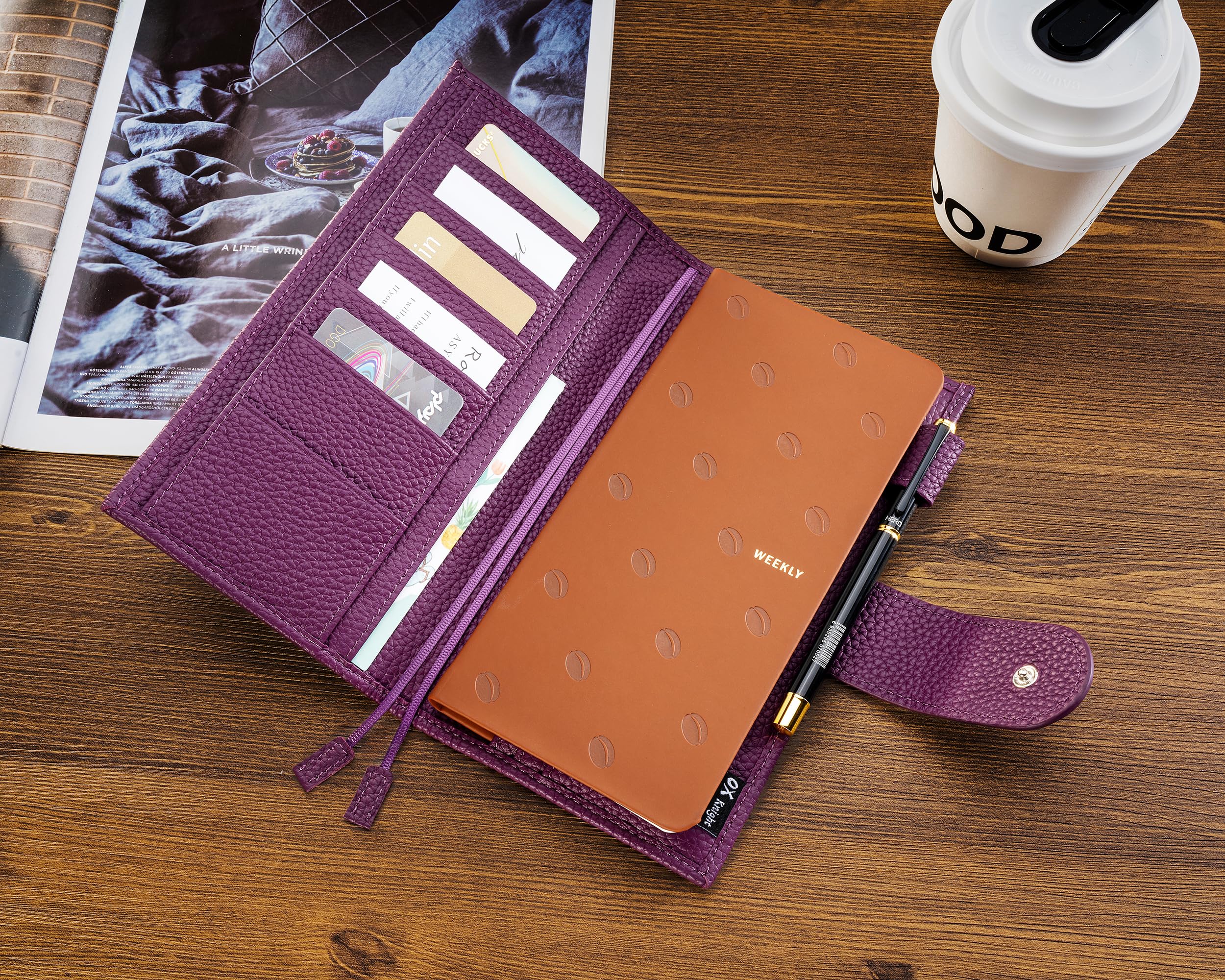 Pokrowiec z prawdziwej skóry na Hobonichi Weeks/Weeks Mega z pętelką na długopis, przegródkami na karty, tylną kieszenią i zakładkami (fioletowy)