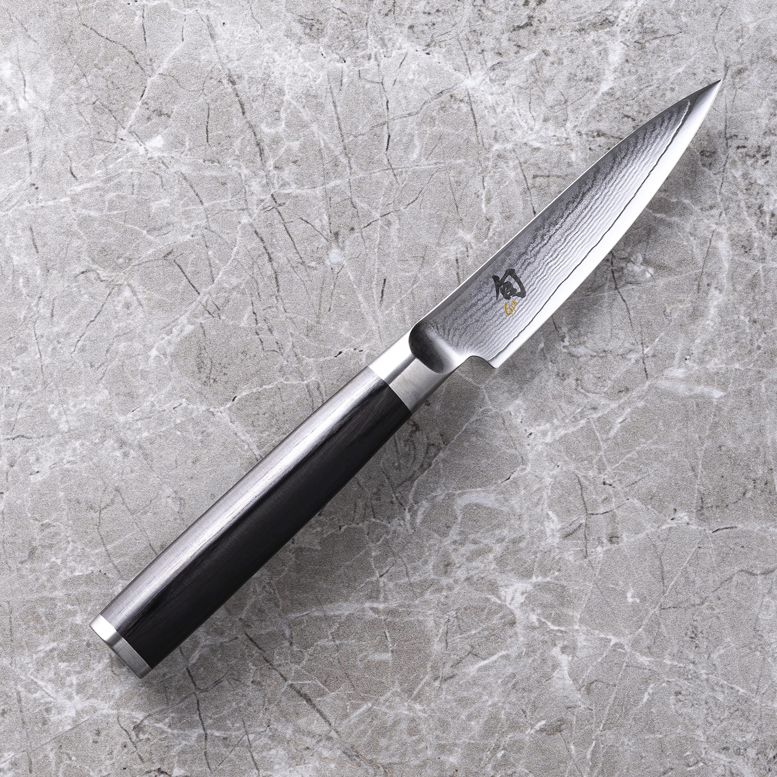 KAI Shun Classic Couteau d'Office Japonais 9 cm Longueur de Lame - Couteau Damas 32 Couches Noyau VG MAX - 61 (±1) HRC - Manche en Pakkawood - Fabriqué au Japon - Couteau à Légumes Éplucheur Forgé