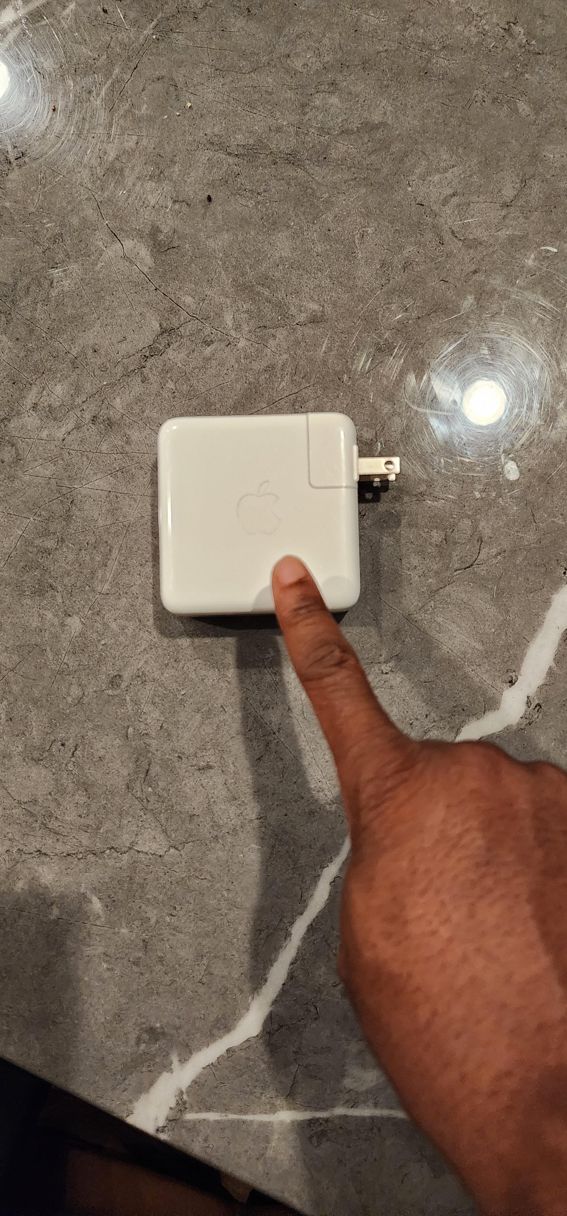 Apple純正 96W USB-C Power Adapter Amazon.com: Apple 96W USB-C Power Adapter : Electronics