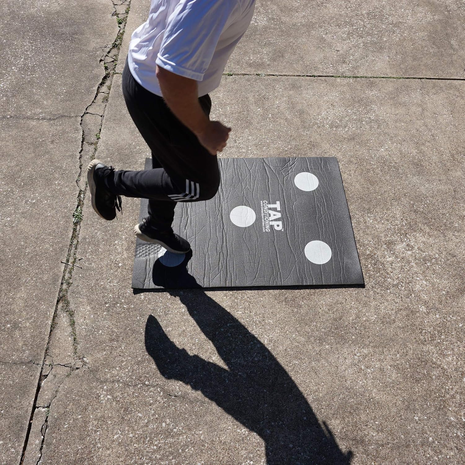 TAP Dot Mat, Black