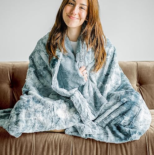 Miniatura 2 de WOLF CREEK BLANKET Doublesoft - Manta de piel sintética de gran tamaño, 50 x 65 pulgadas, color azul escarcha, suave, esponjosa, acogedora, peluda,