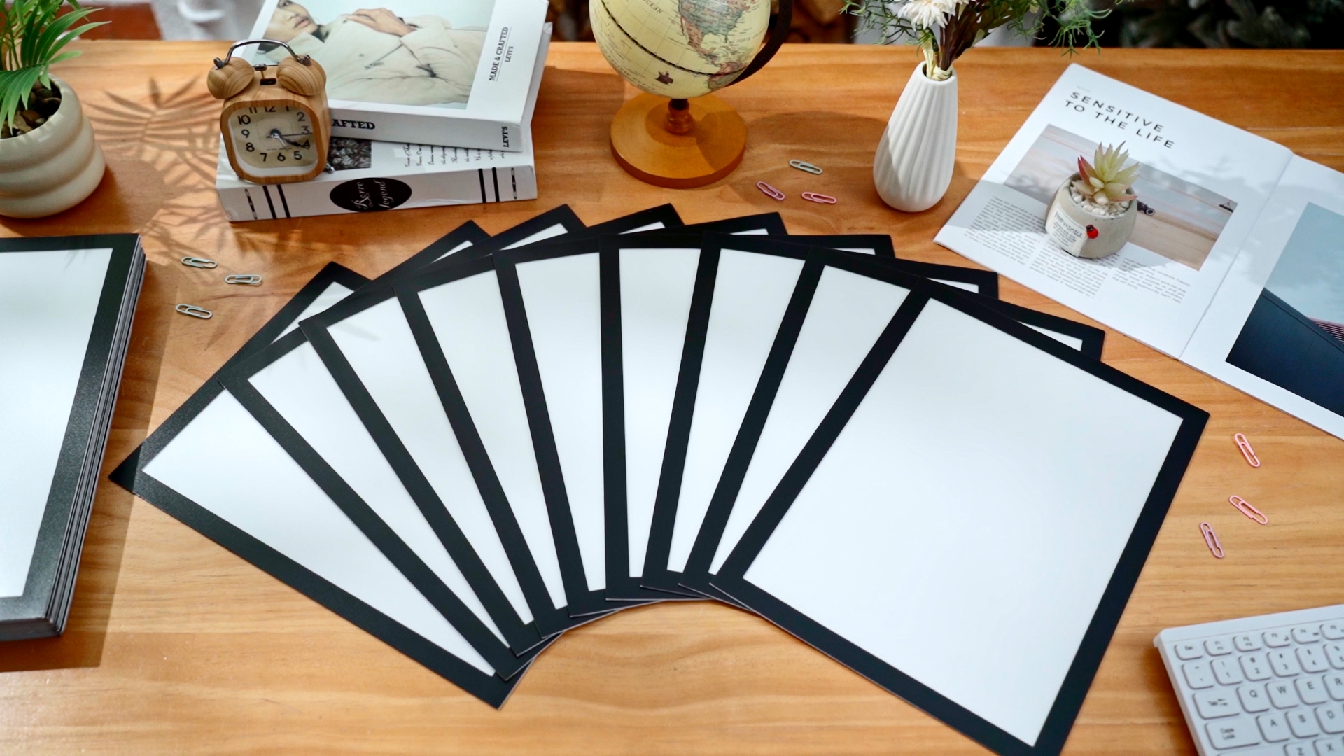 Amazon.com: Marspark 32 Pcs Magnetic Sign Holder 8.5 x 11 Self