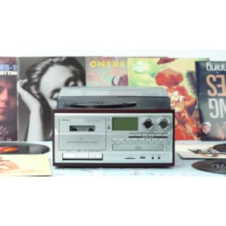 9-in-1 Platine Vinyle 3 Vitesses Bluetooth avec Prise Audio 3,5 mm, Vinyle Phono avec Haut-parleurs stéréo intégrés/Piles, CD/Cassette, Radio AM/FM, USB/SD, Marron - Les Beatles, Paul McCartney, John Lennon, RIngo Starr, George Harrison